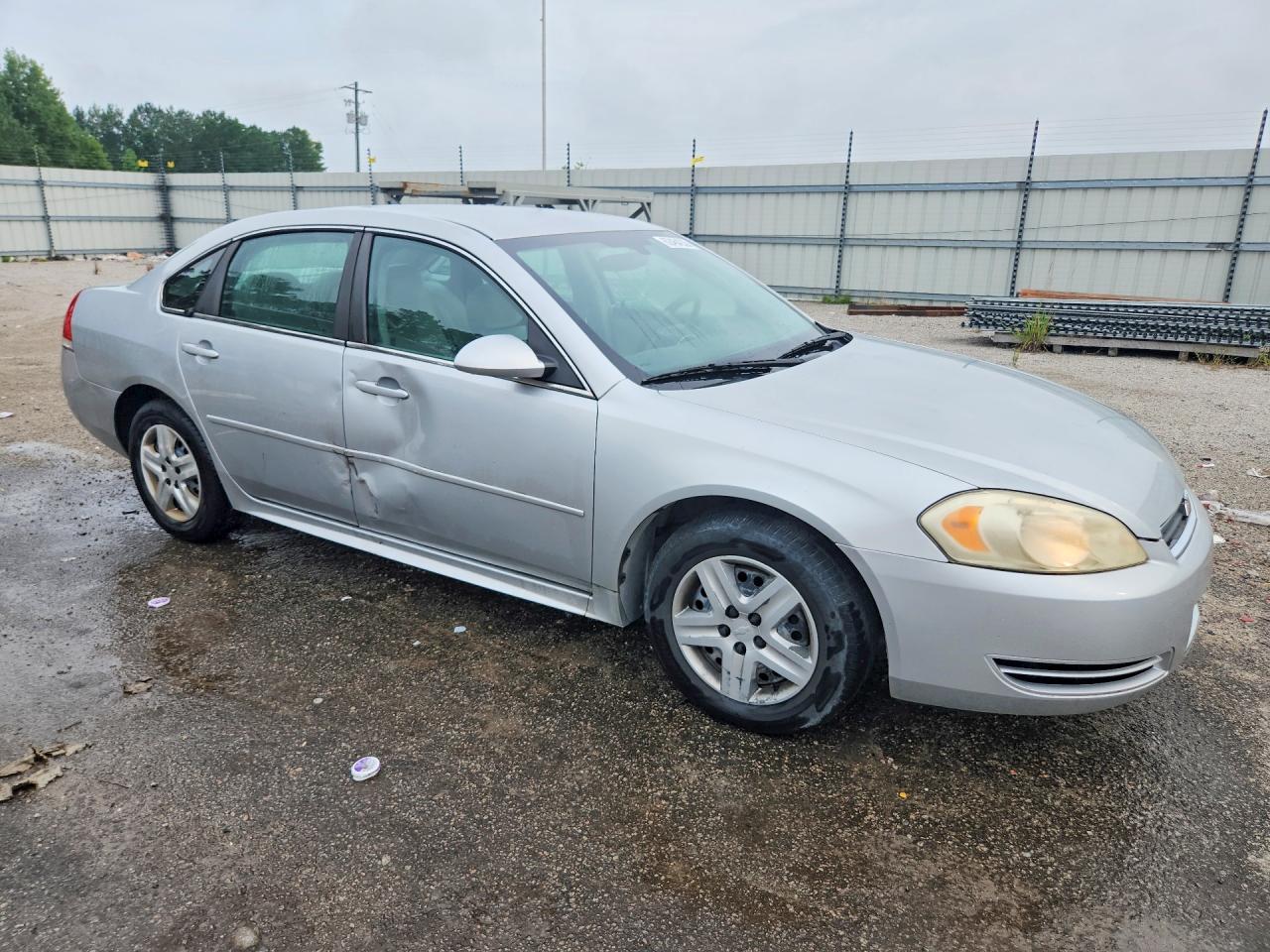 2010 Chevrolet Impala Ls Silver vin: 2G1WA5EK6A1257435
