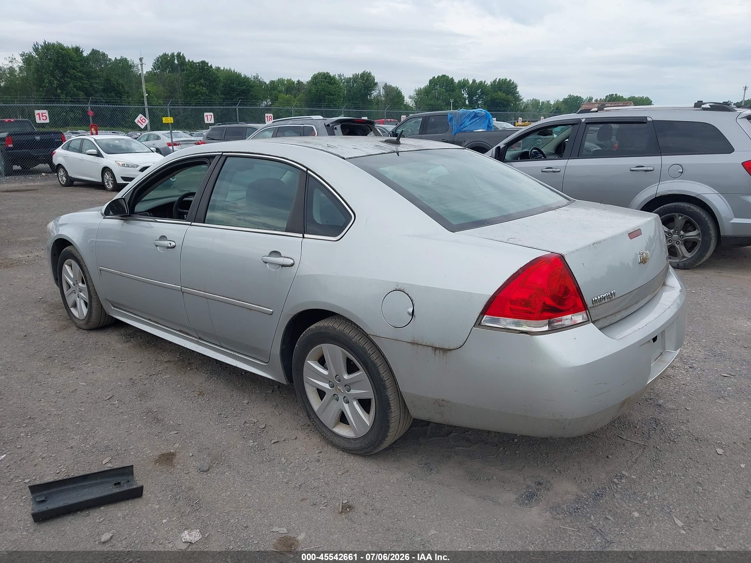 2011 Chevrolet Impala Ls Silver vin: 2G1WA5EK6B1120190