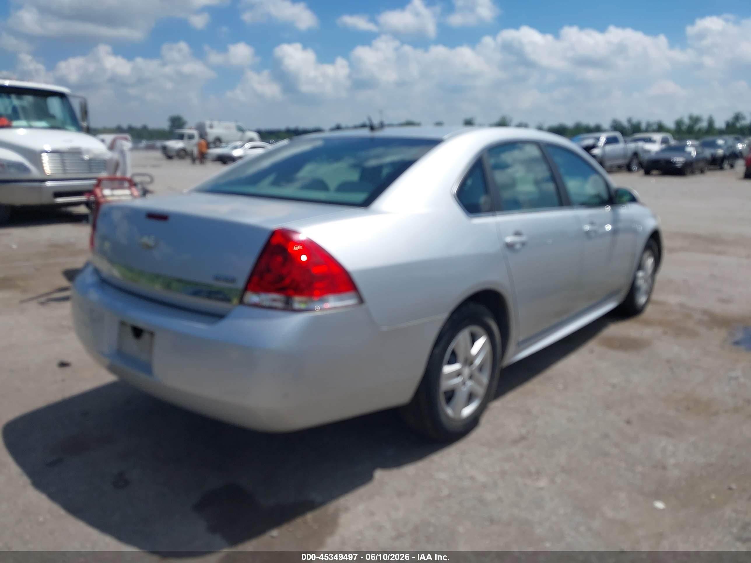2010 Chevrolet Impala Ls Silver vin: 2G1WA5EK7A1117121