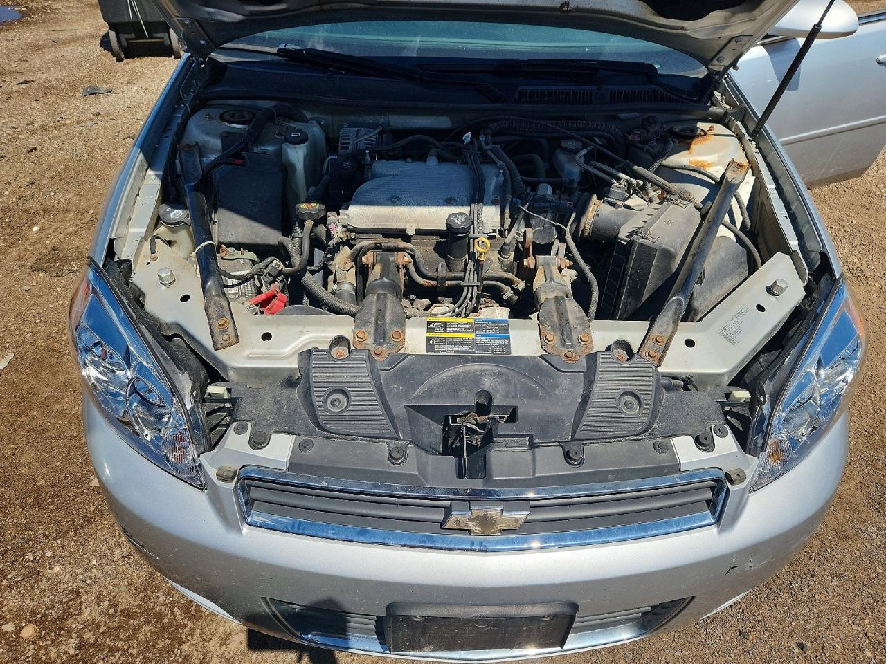 2010 Chevrolet Impala Ls Silver vin: 2G1WA5EK7A1251630