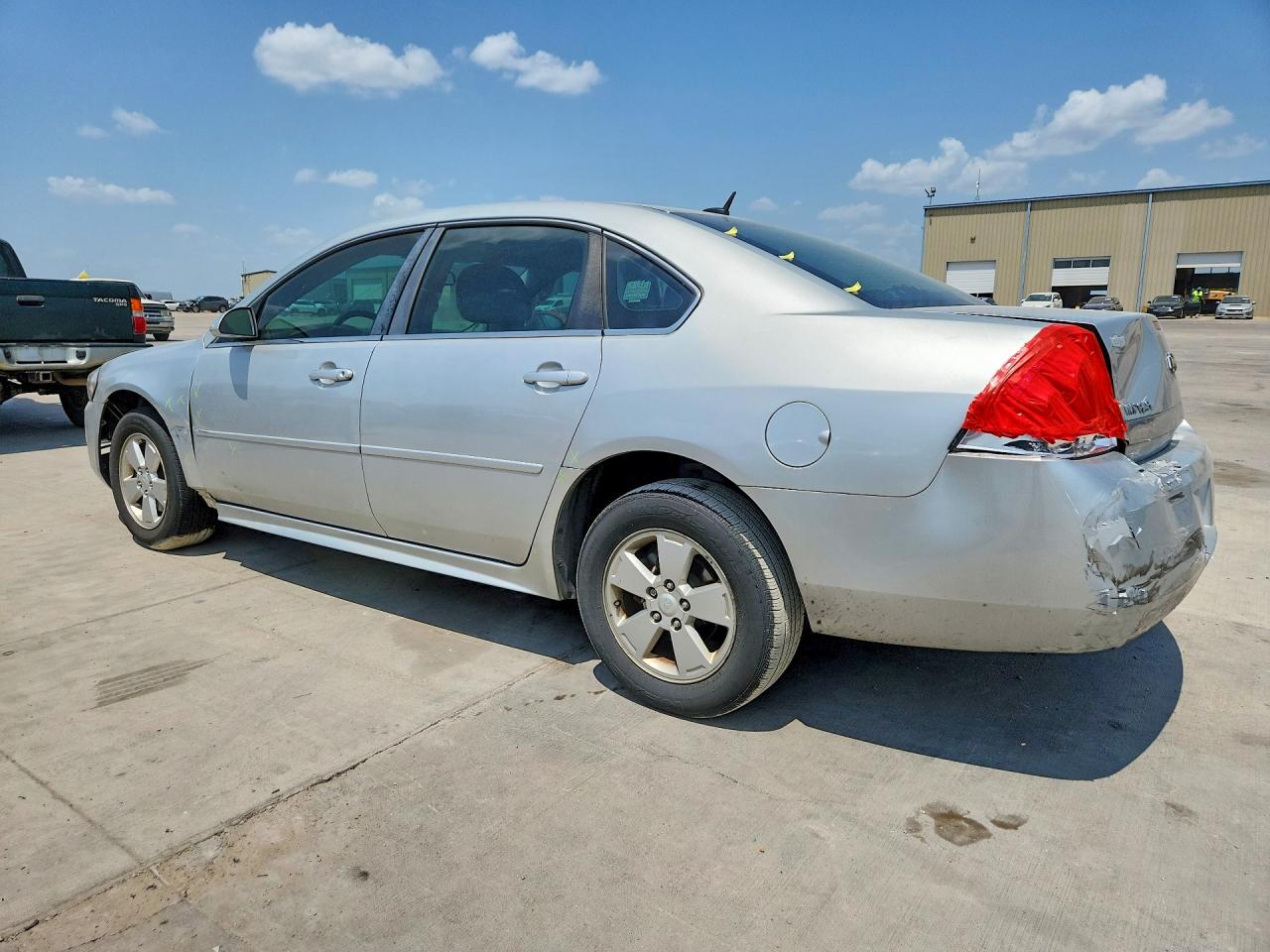 2011 Chevrolet Impala Ls Silver vin: 2G1WA5EK7B1128301