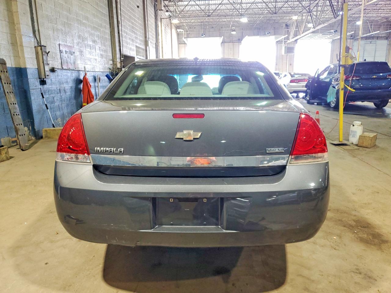 2011 Chevrolet Impala Ls Gray vin: 2G1WA5EK7B1235641