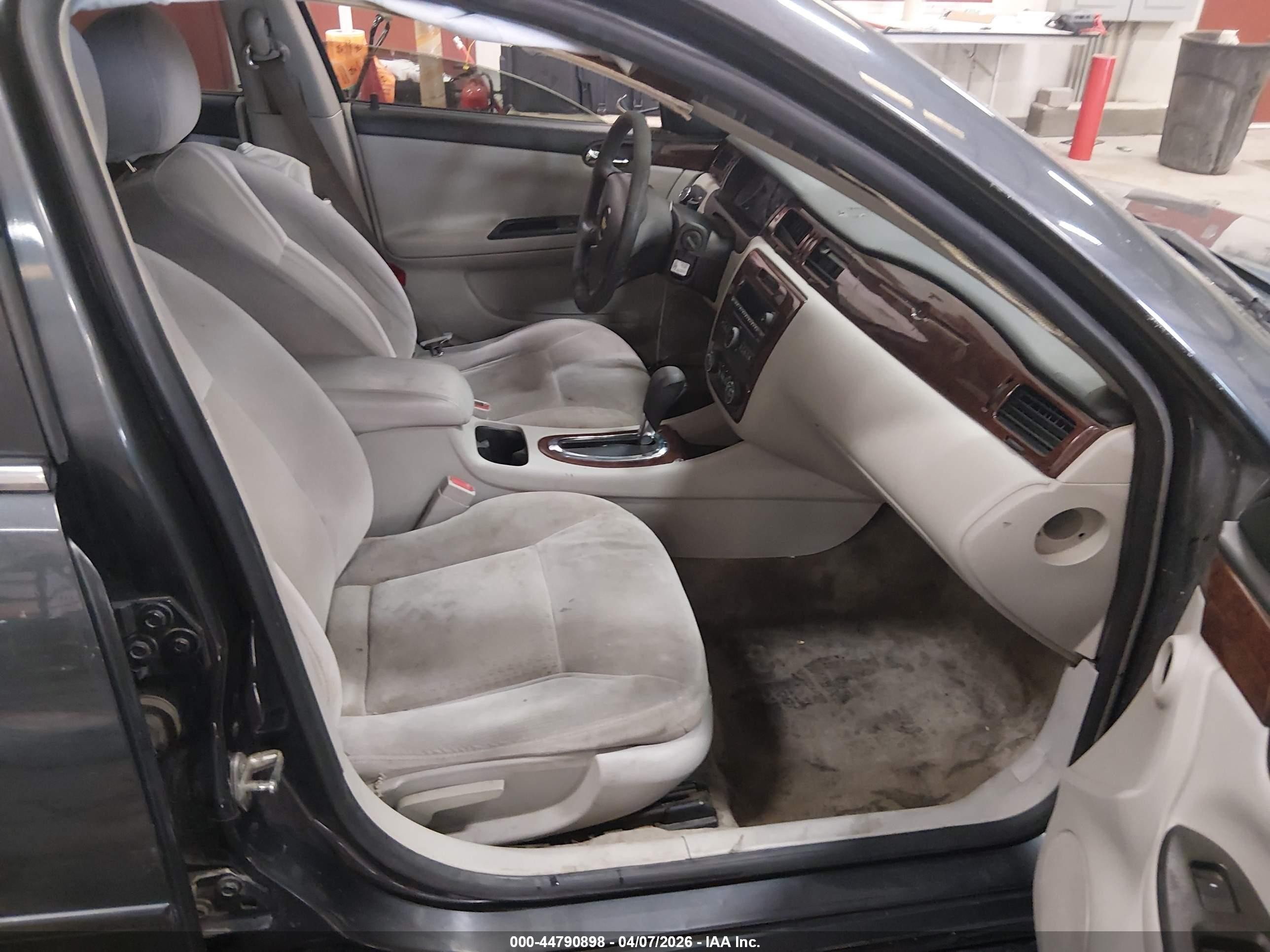 2010 Chevrolet Impala Ls Dark Blue vin: 2G1WA5EK8A1262099