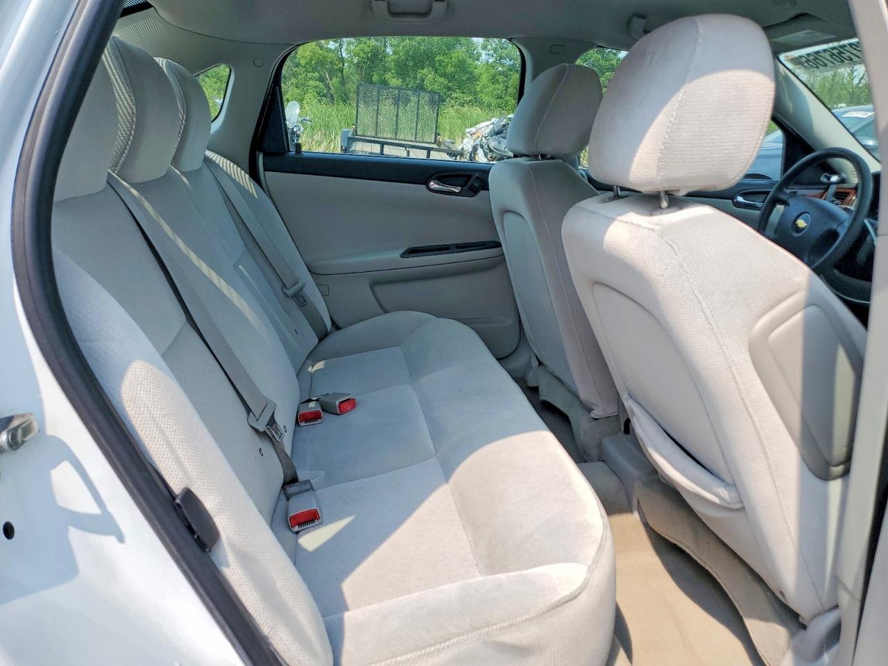 2011 Chevrolet Impala Ls White vin: 2G1WA5EK8B1104055