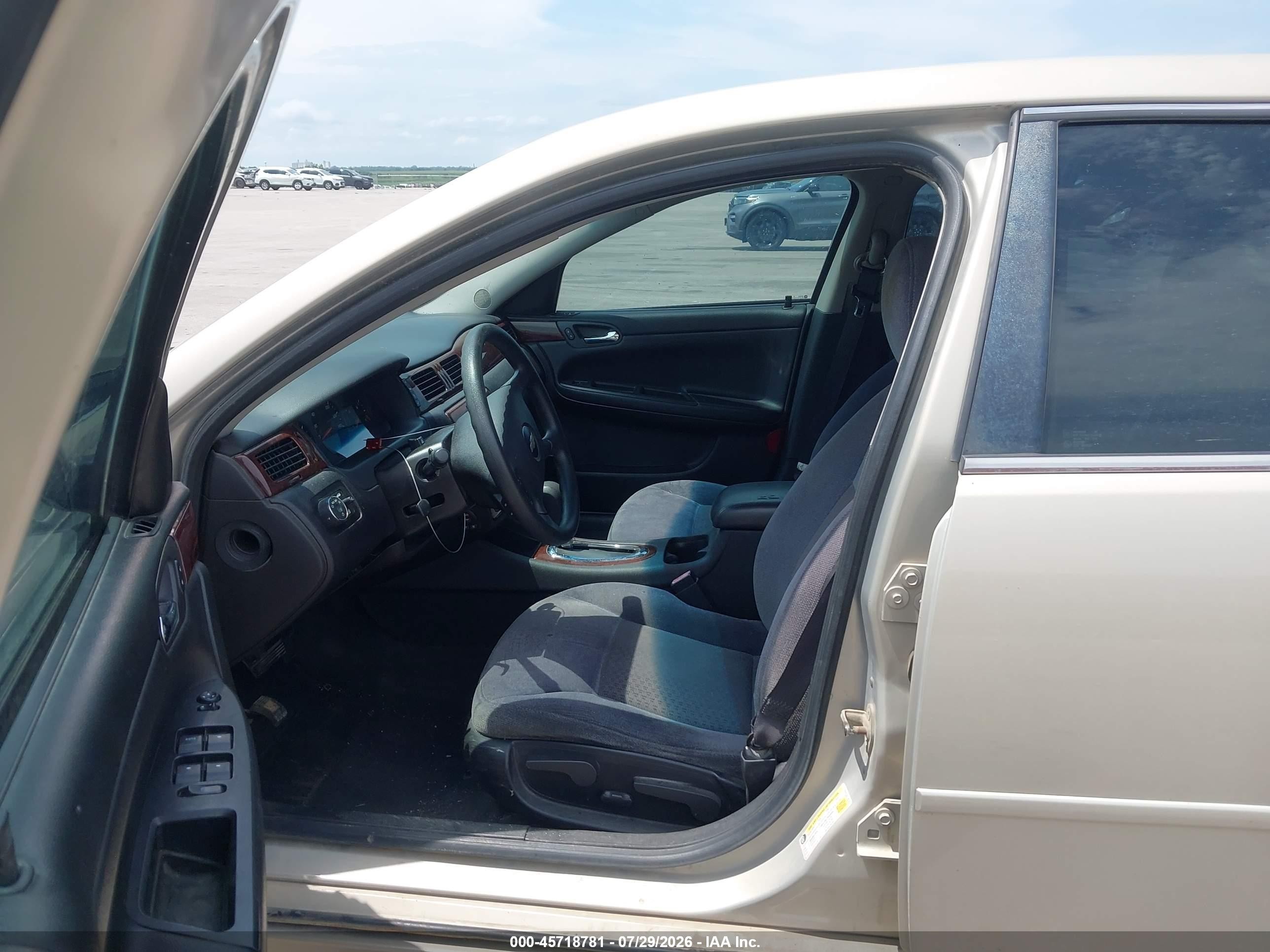 2010 Chevrolet Impala Ls Gold vin: 2G1WA5EK9A1199143