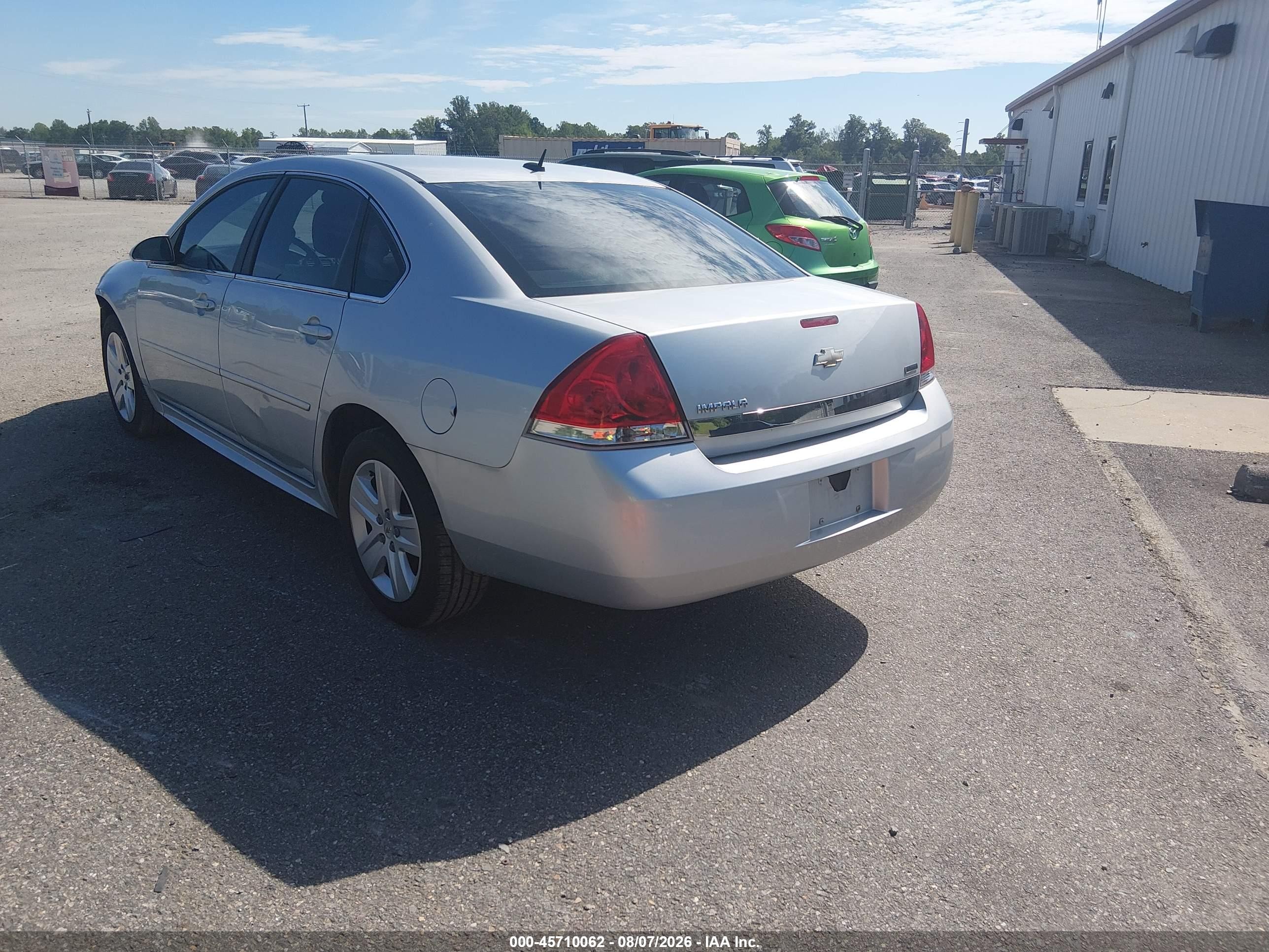 2011 Chevrolet Impala Ls Серебряный vin: 2G1WA5EK9B1150008