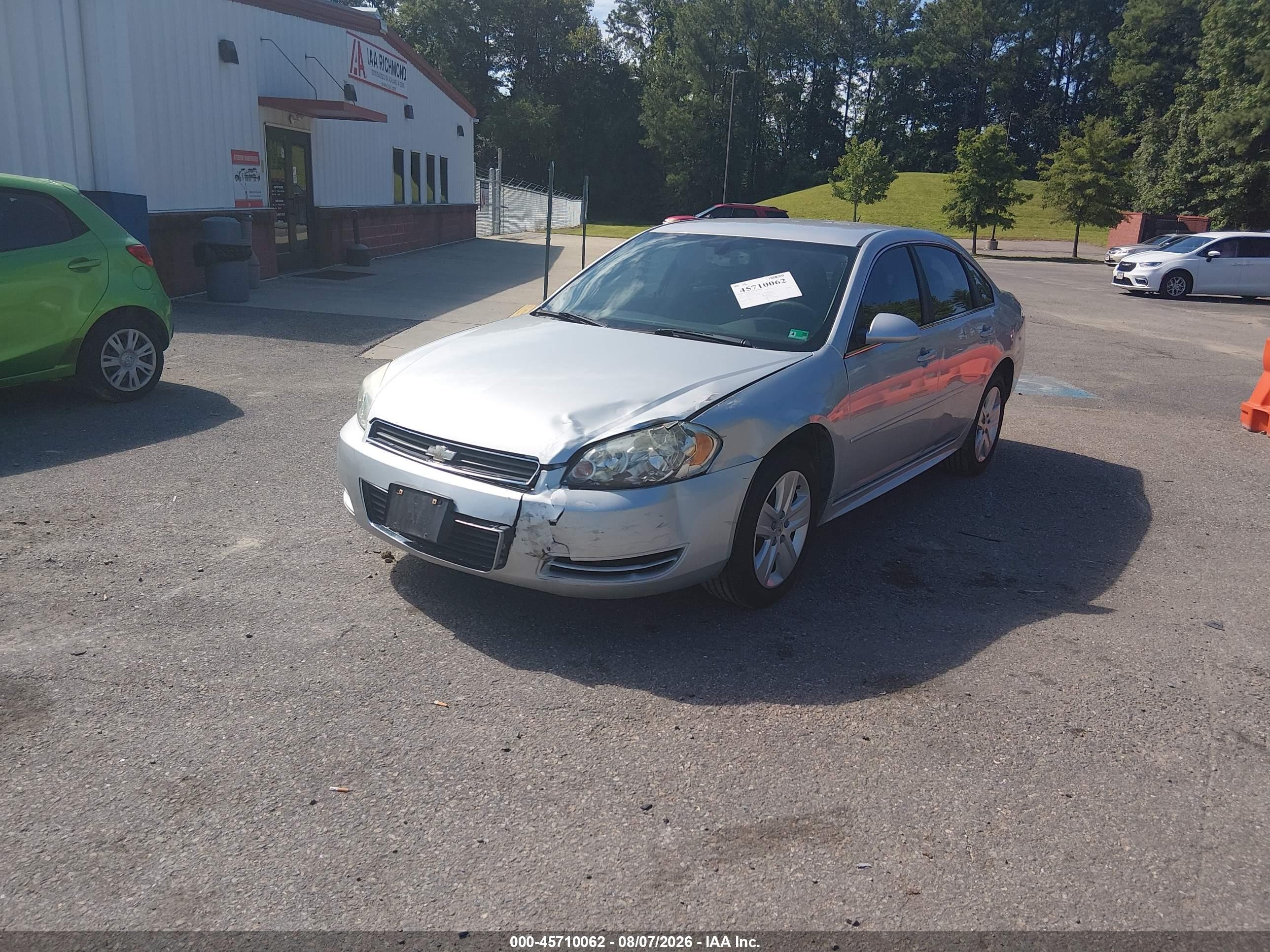 2011 Chevrolet Impala Ls Серебряный vin: 2G1WA5EK9B1150008