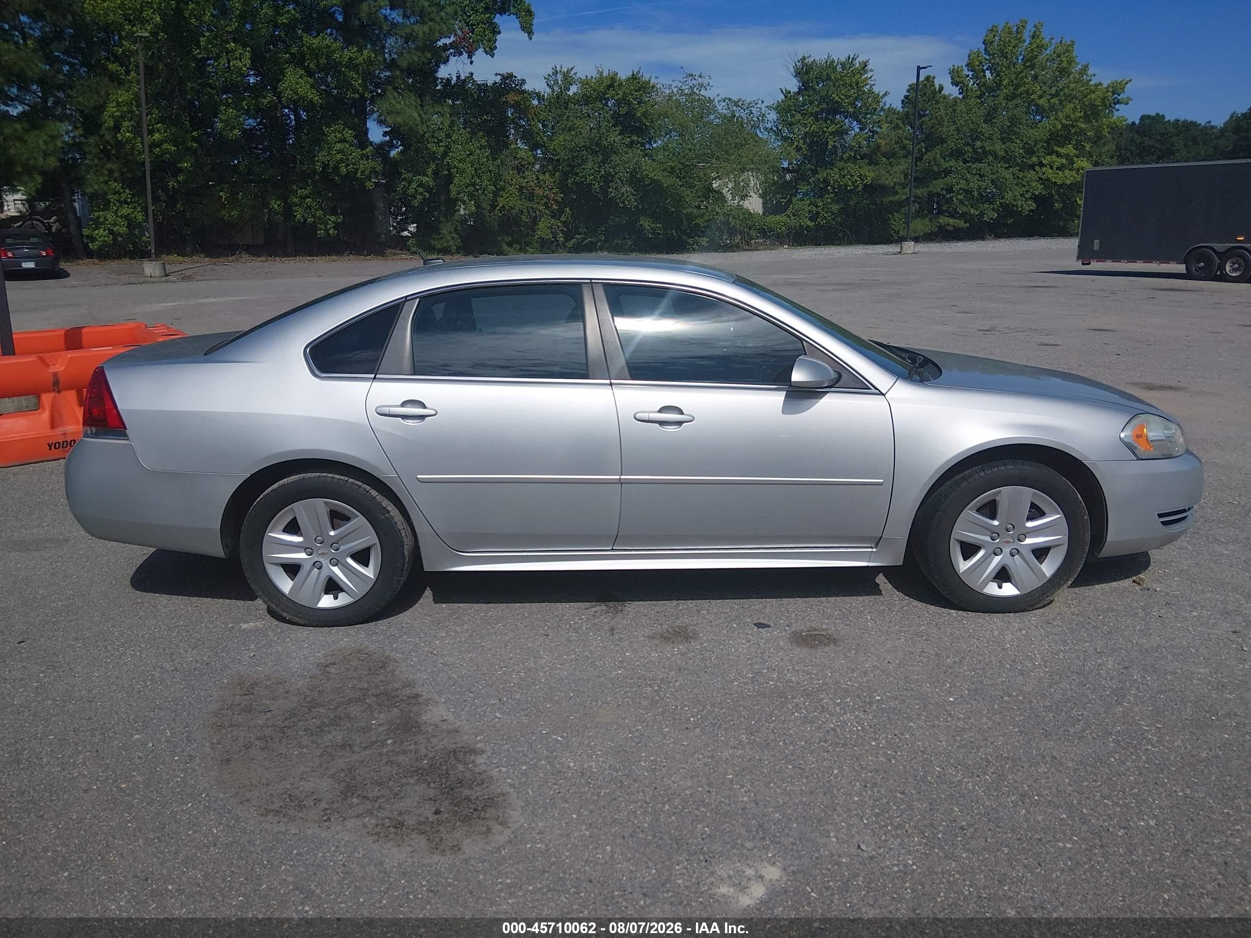 2011 Chevrolet Impala Ls Серебряный vin: 2G1WA5EK9B1150008