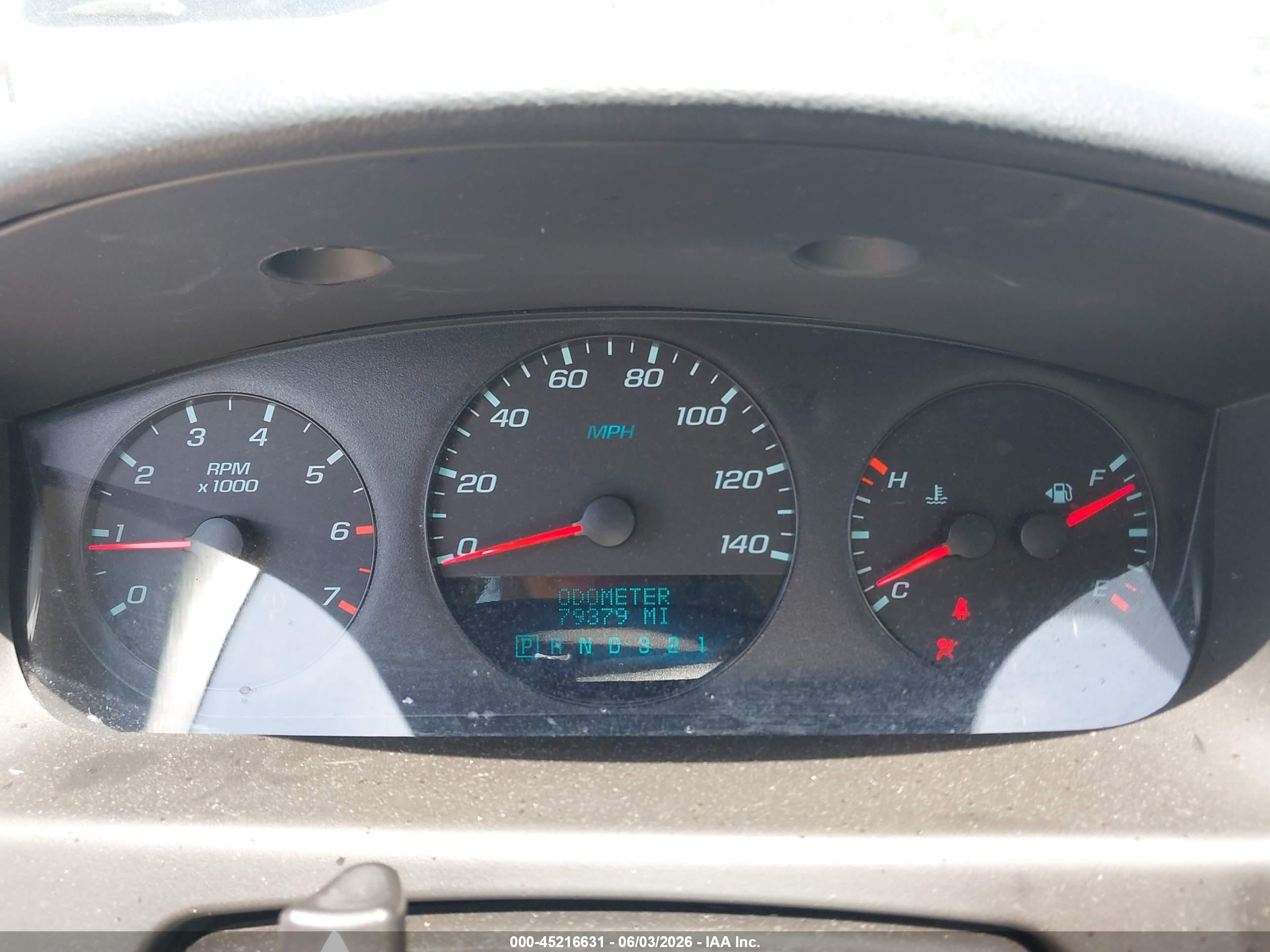 2010 Chevrolet Impala Ls Silver vin: 2G1WA5EKXA1126492