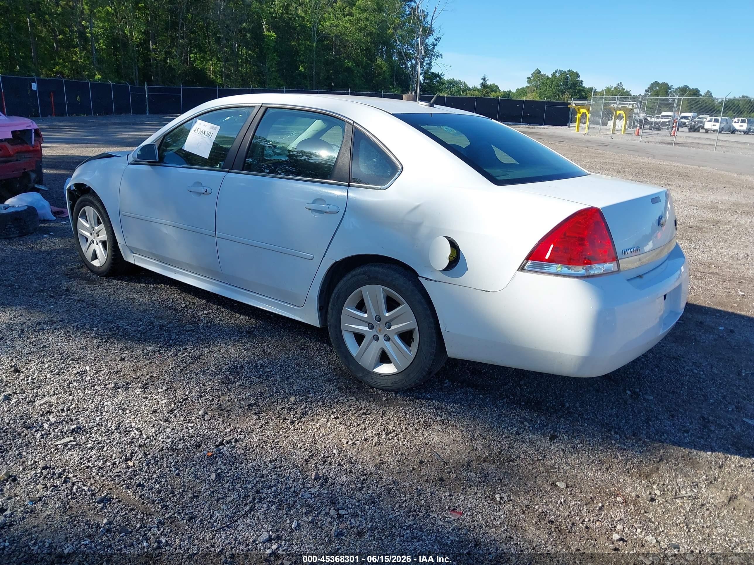 2011 Chevrolet Impala Ls Белый vin: 2G1WA5EKXB1215335