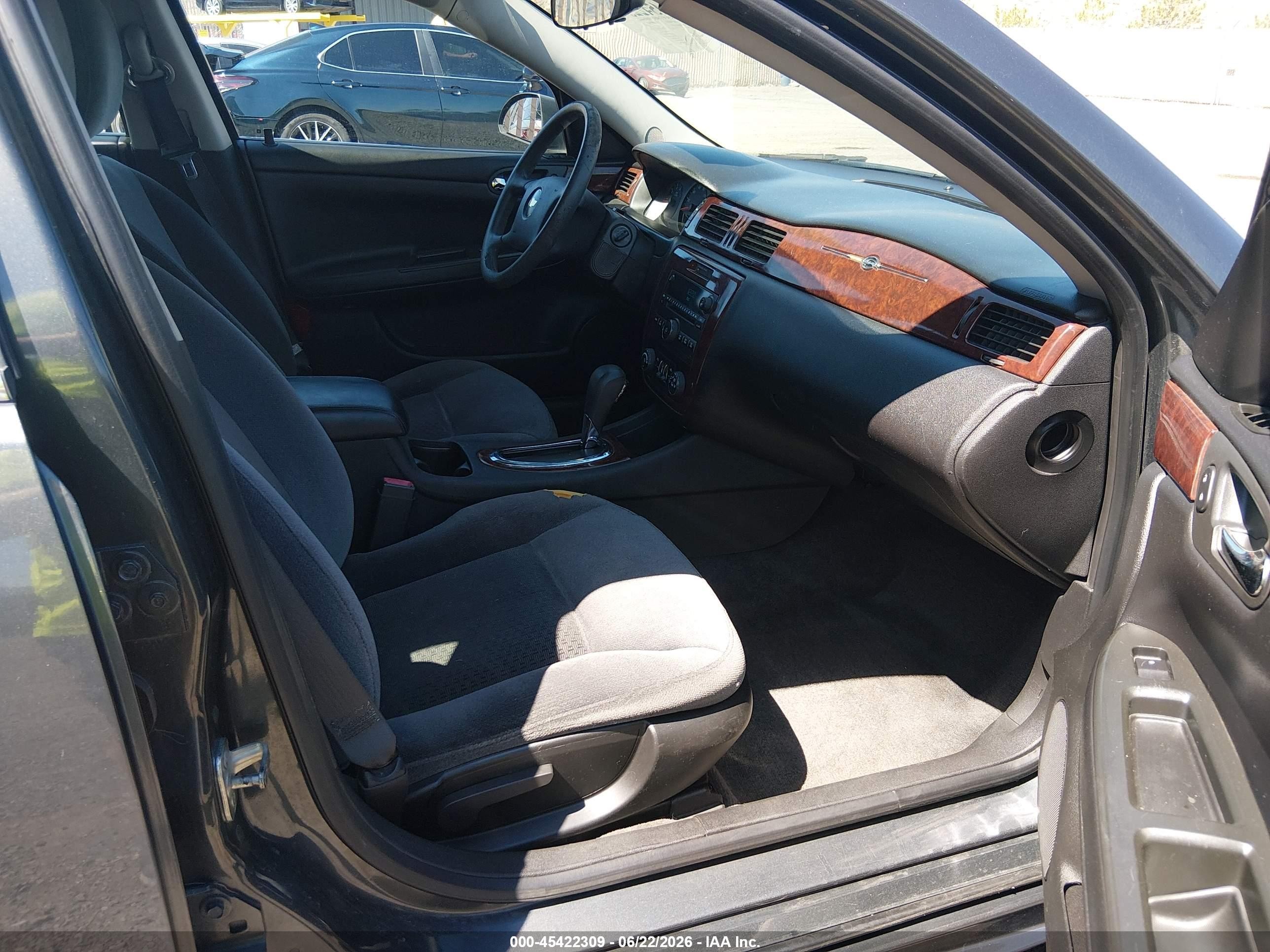 2010 Chevrolet Impala Ls Gray vin: 2G1WA5EN0A1101174