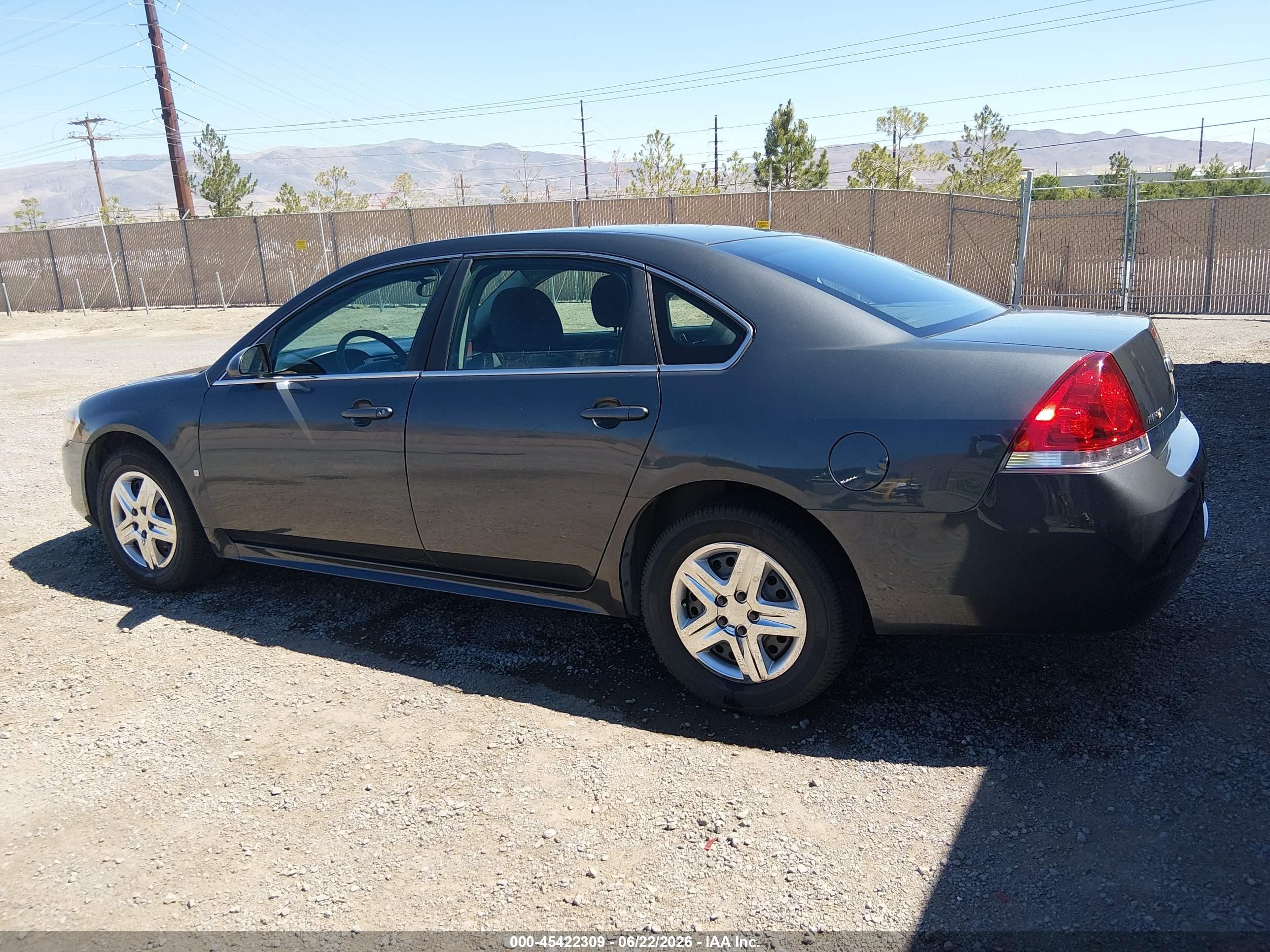 2010 Chevrolet Impala Ls Gray vin: 2G1WA5EN0A1101174