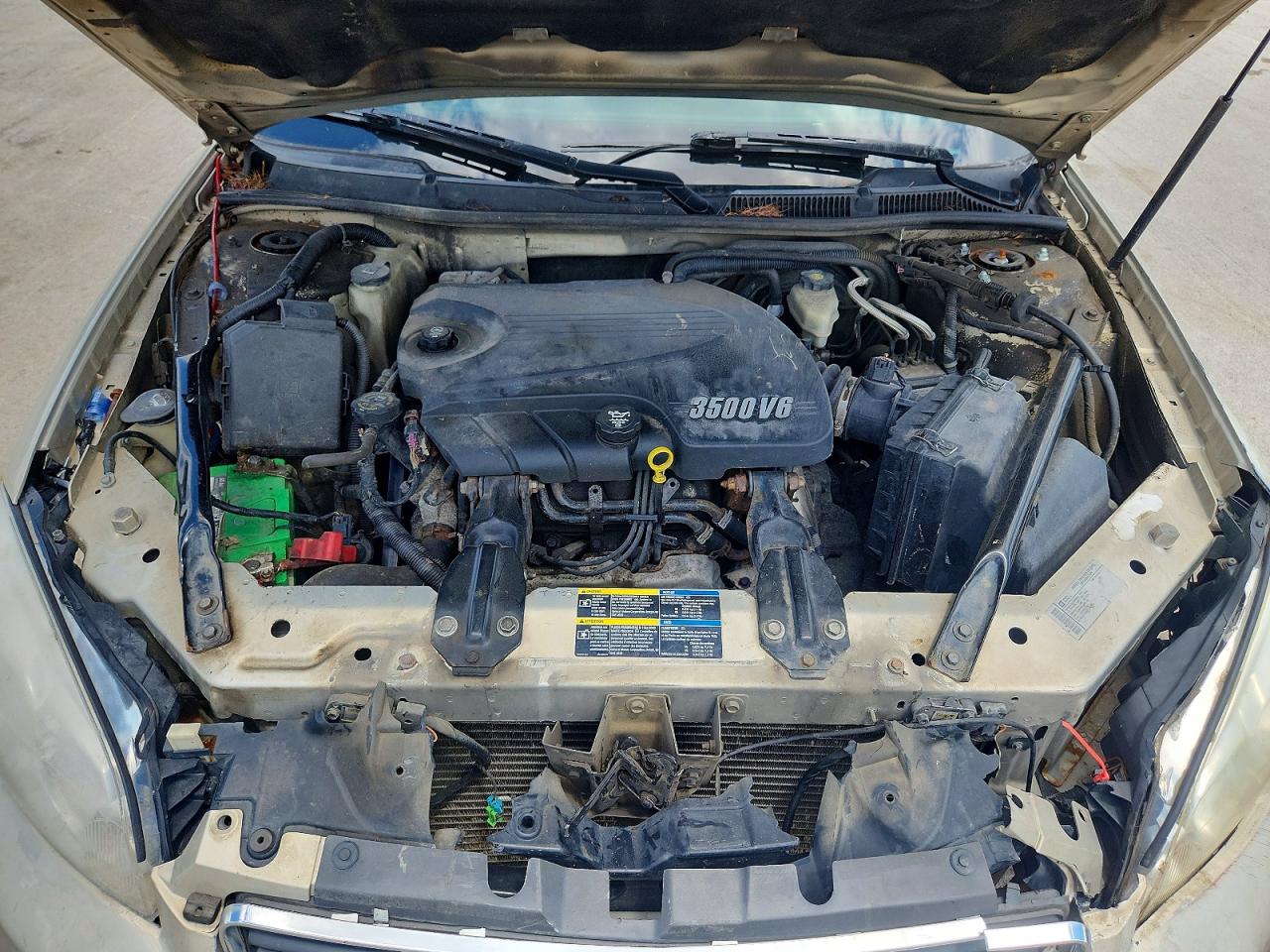 2010 Chevrolet Impala Ls Gold vin: 2G1WA5EN1A1222084