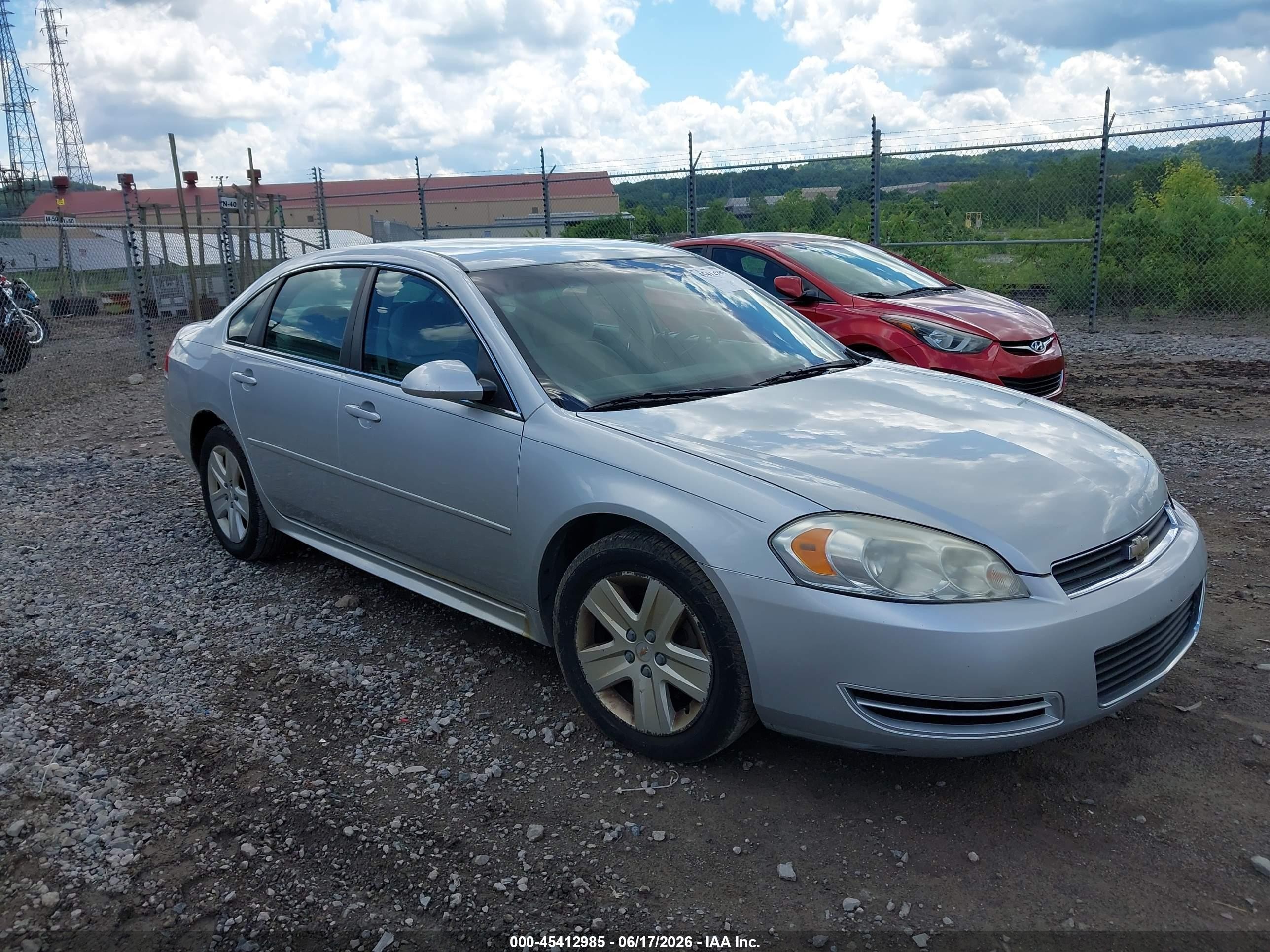 2010 Chevrolet Impala Ls Silver vin: 2G1WA5EN1A1264867