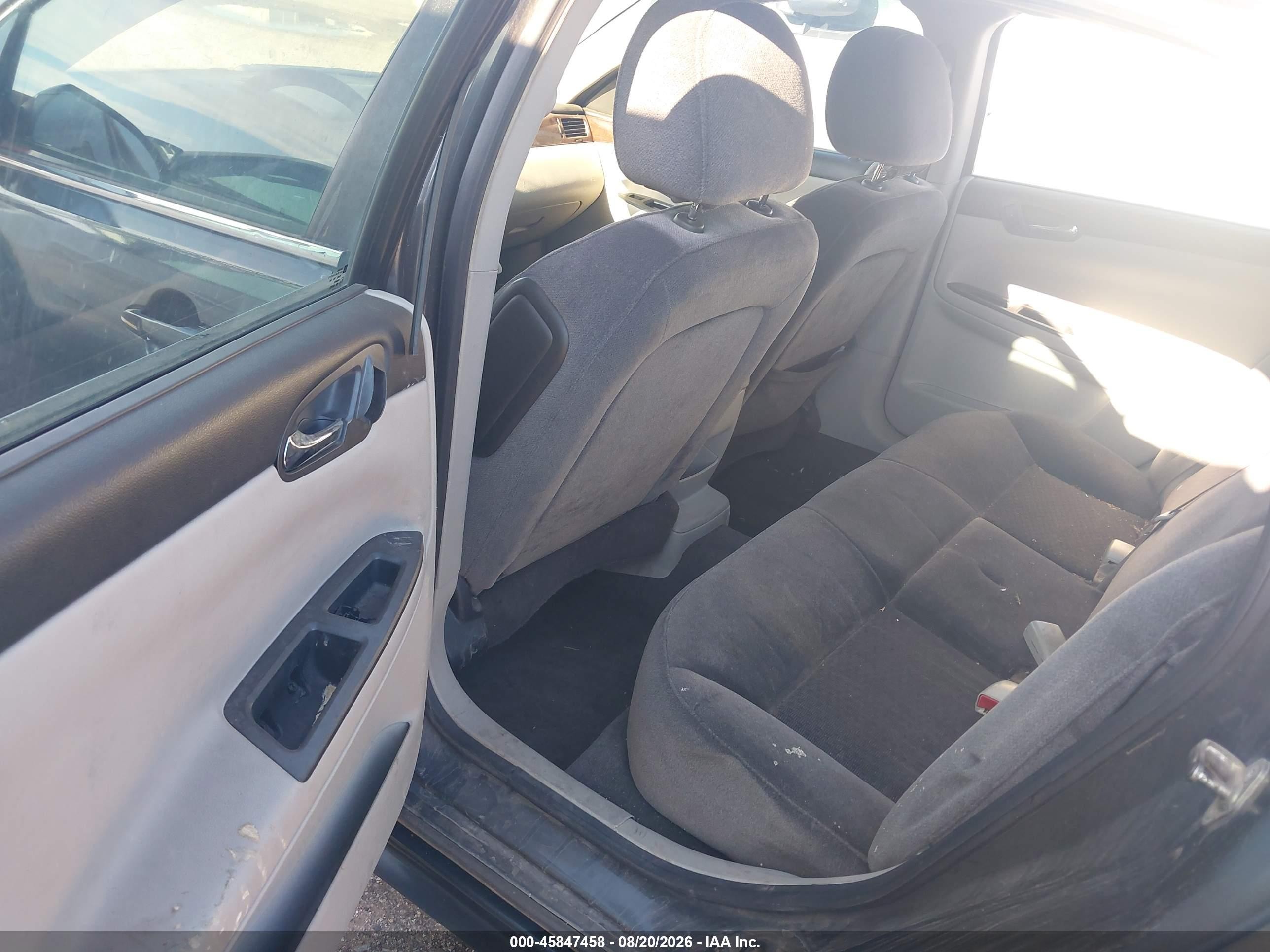 2010 Chevrolet Impala Ls Gray vin: 2G1WA5EN3A1204119