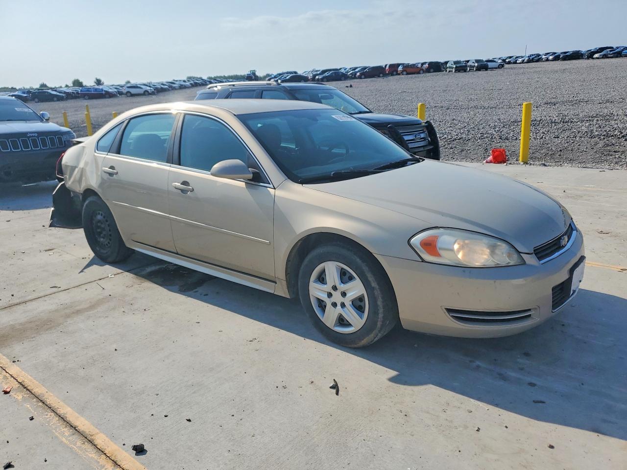 2010 Chevrolet Impala Ls Gold vin: 2G1WA5EN4A1235136