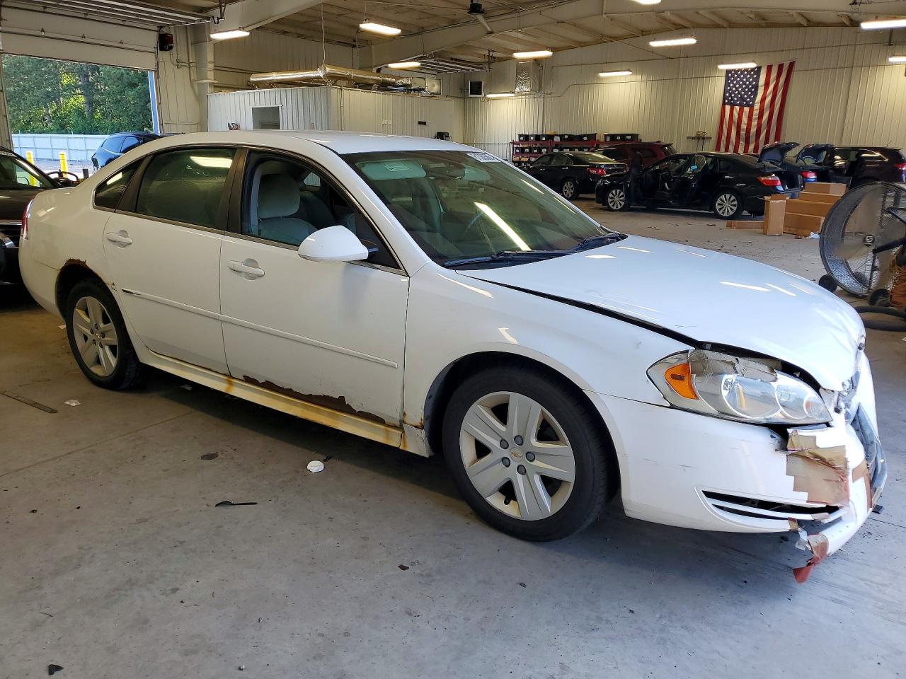 2010 Chevrolet Impala Ls White vin: 2G1WA5EN5A1249532