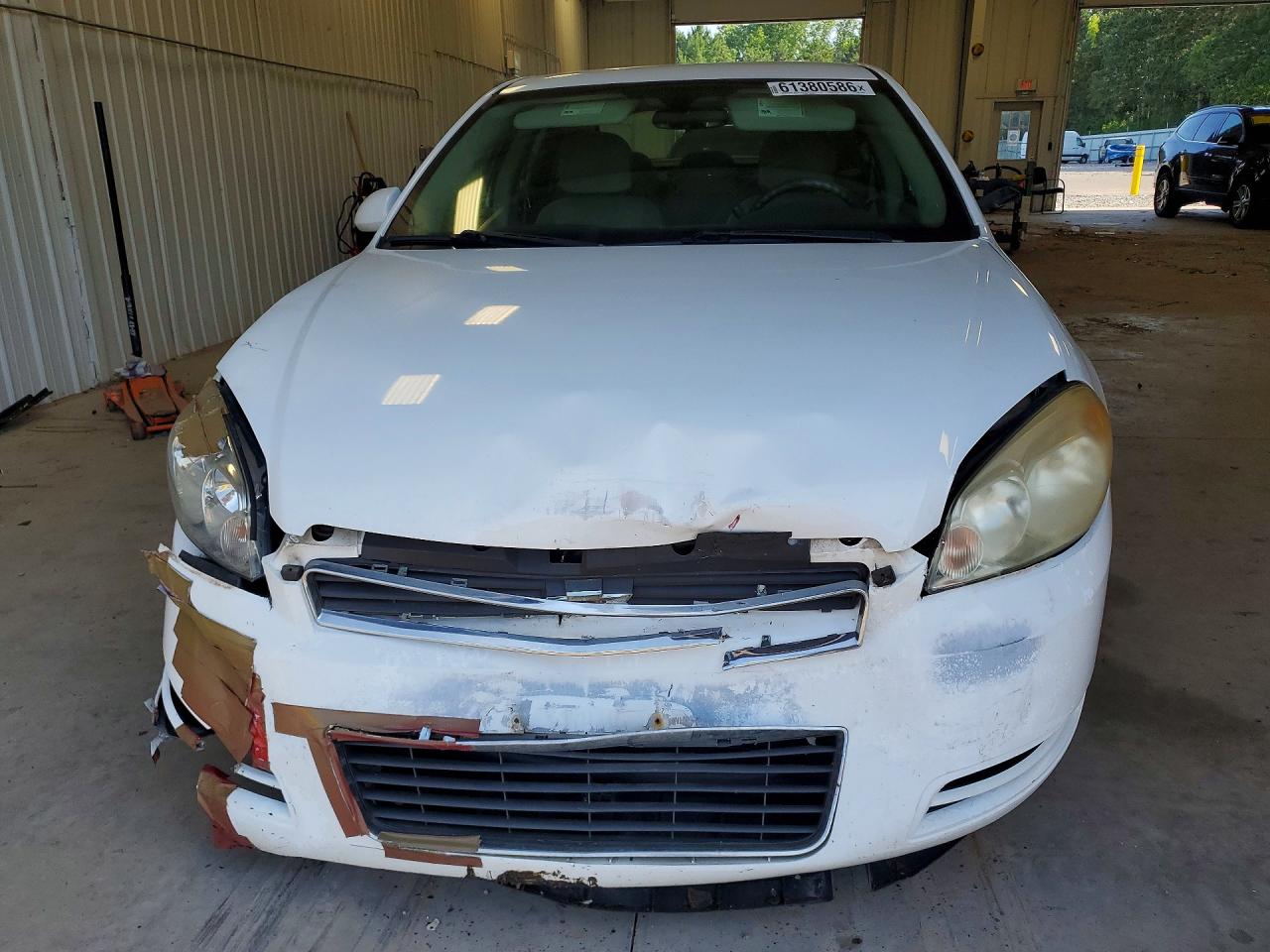 2010 Chevrolet Impala Ls White vin: 2G1WA5EN5A1249532
