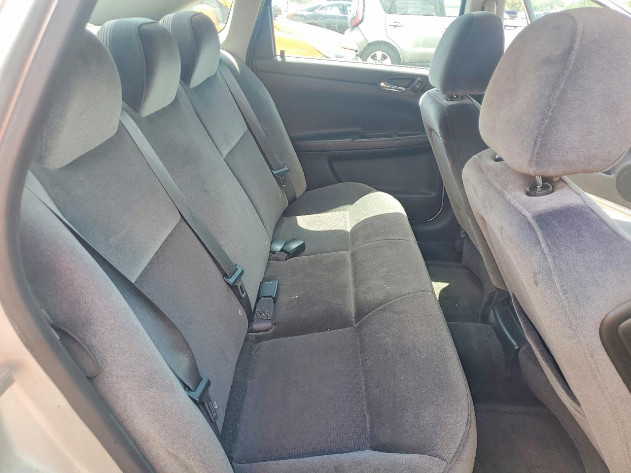 2010 Chevrolet Impala Ls Silver vin: 2G1WA5EN6A1152582