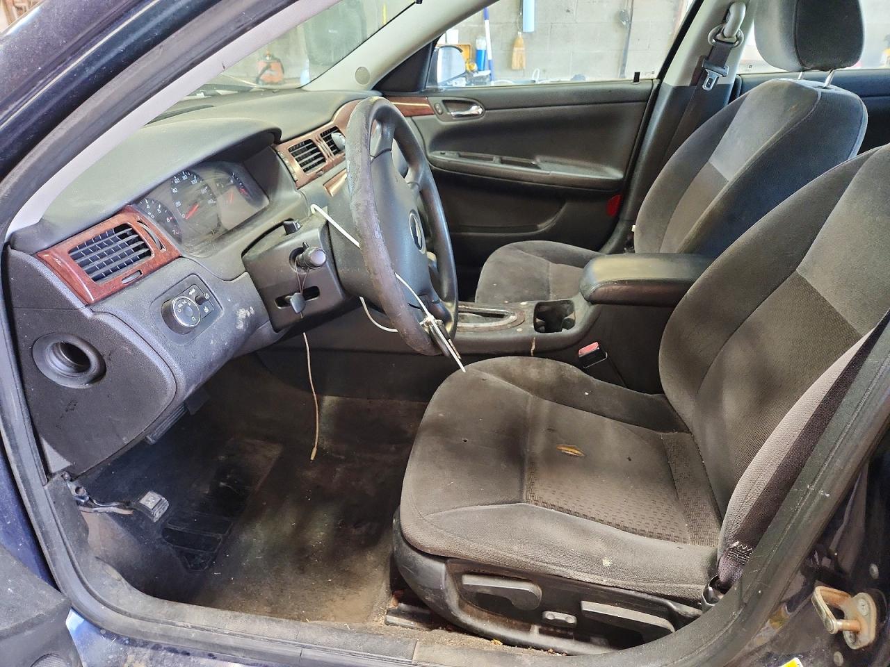 2010 Chevrolet Impala Ls Blue vin: 2G1WA5EN6A1194668