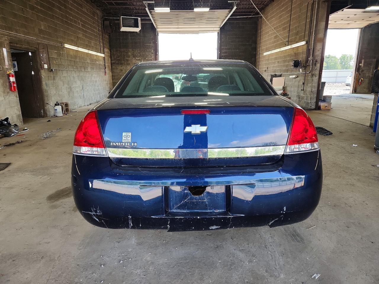 2010 Chevrolet Impala Ls Blue vin: 2G1WA5EN6A1194668