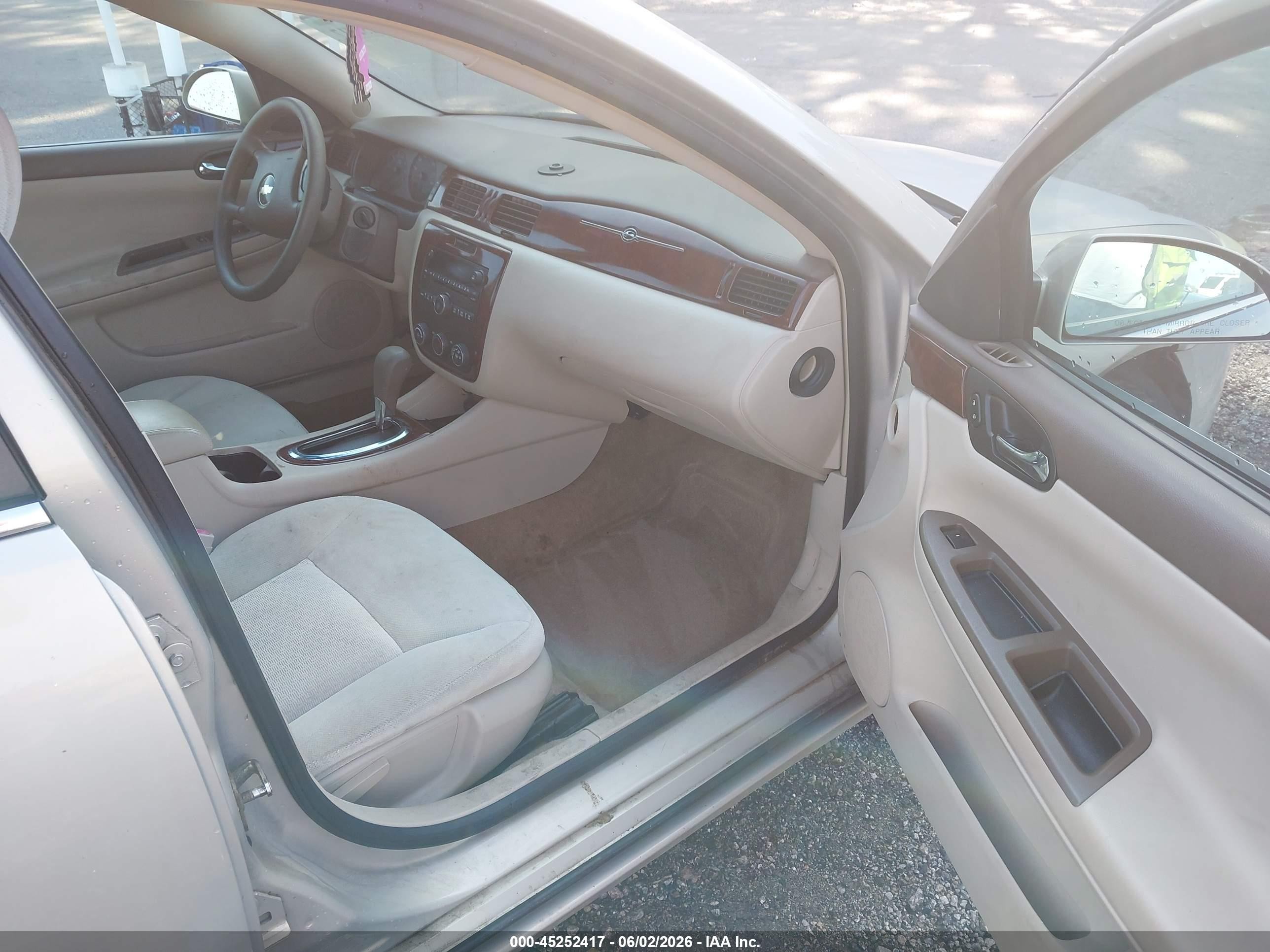 2008 Chevrolet Impala Ls Gray vin: 2G1WB55K181347728