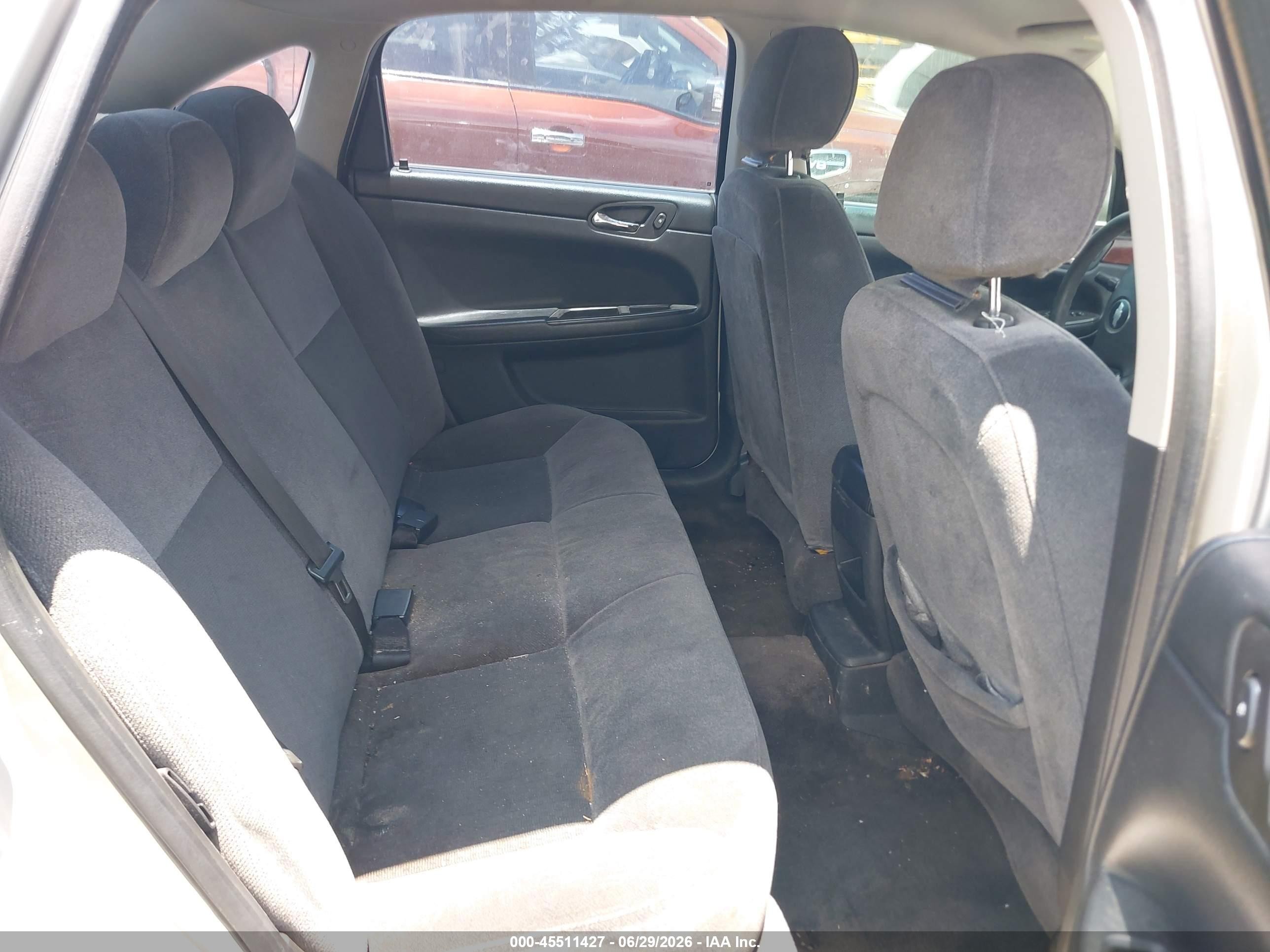2008 Chevrolet Impala Ls Серый vin: 2G1WB55K381312009