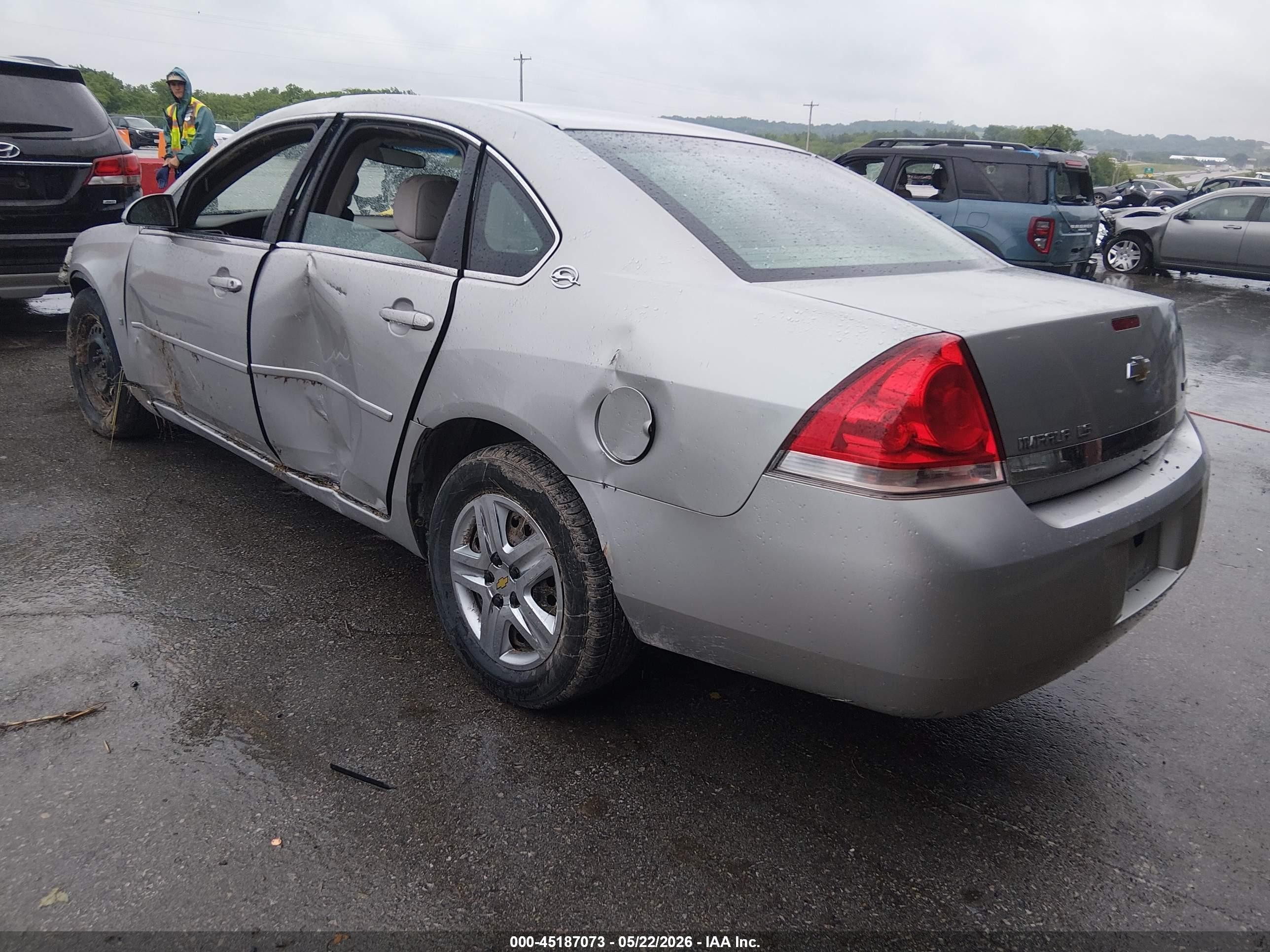 2007 Chevrolet Impala Ls Серебряный vin: 2G1WB55KX79349901