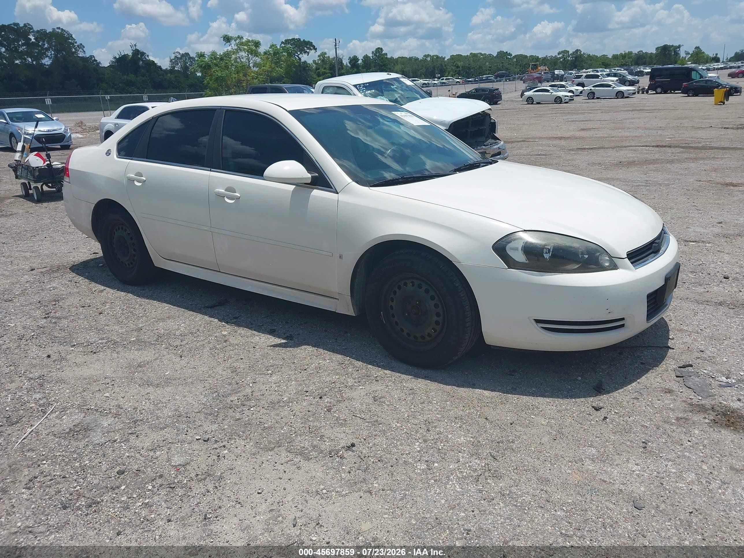 2009 Chevrolet Impala Ls White vin: 2G1WB57K091203960