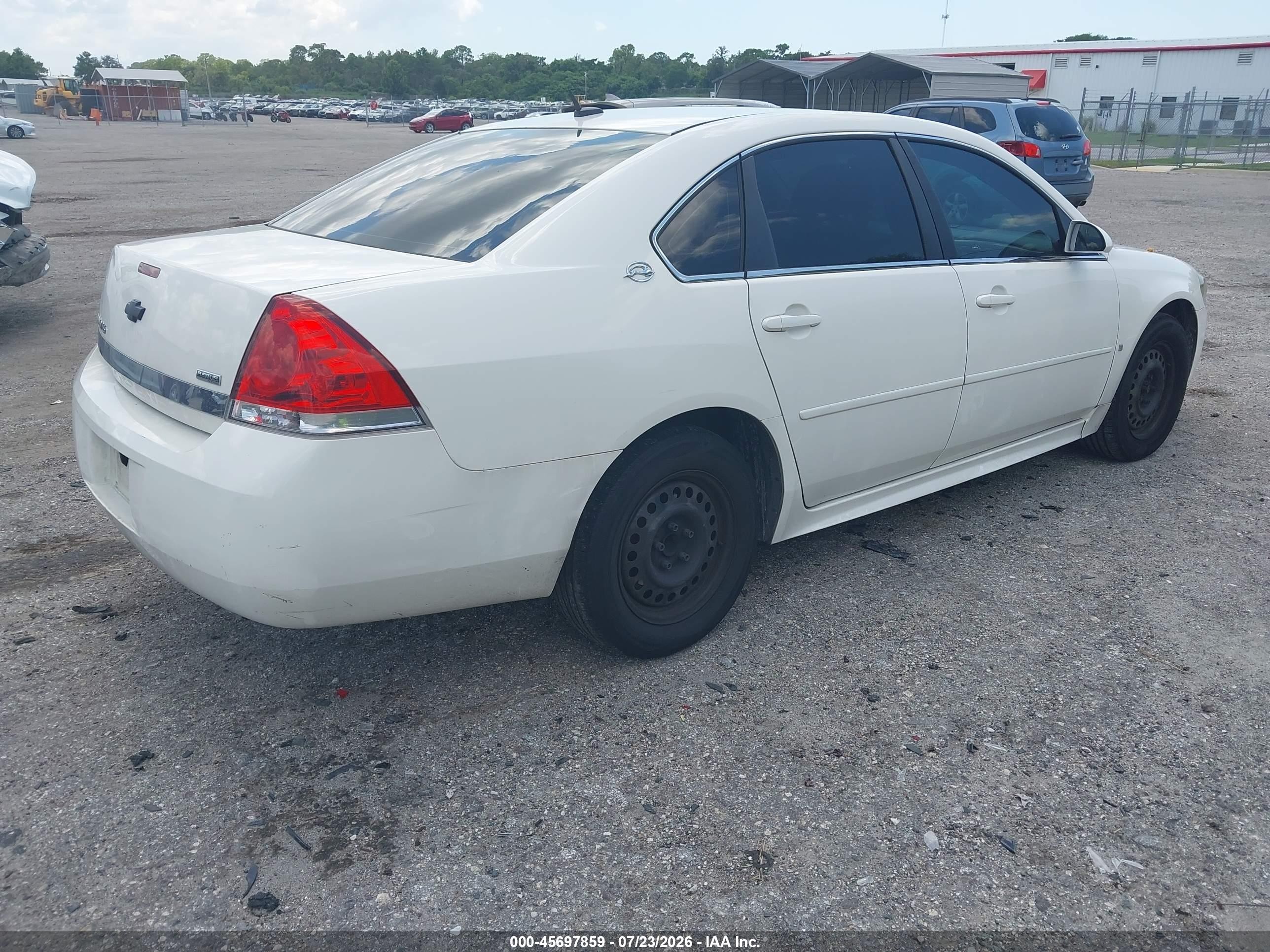 2009 Chevrolet Impala Ls Белый vin: 2G1WB57K091203960