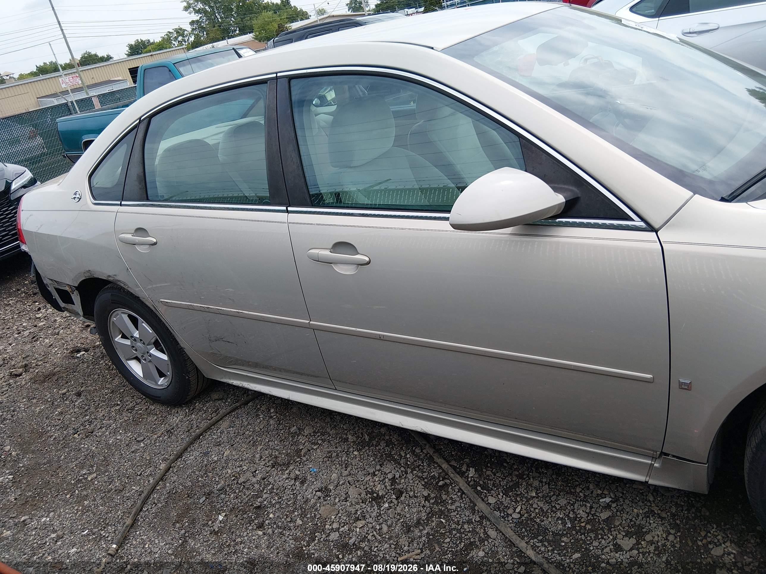 2009 Chevrolet Impala Ls Gold vin: 2G1WB57K091252334