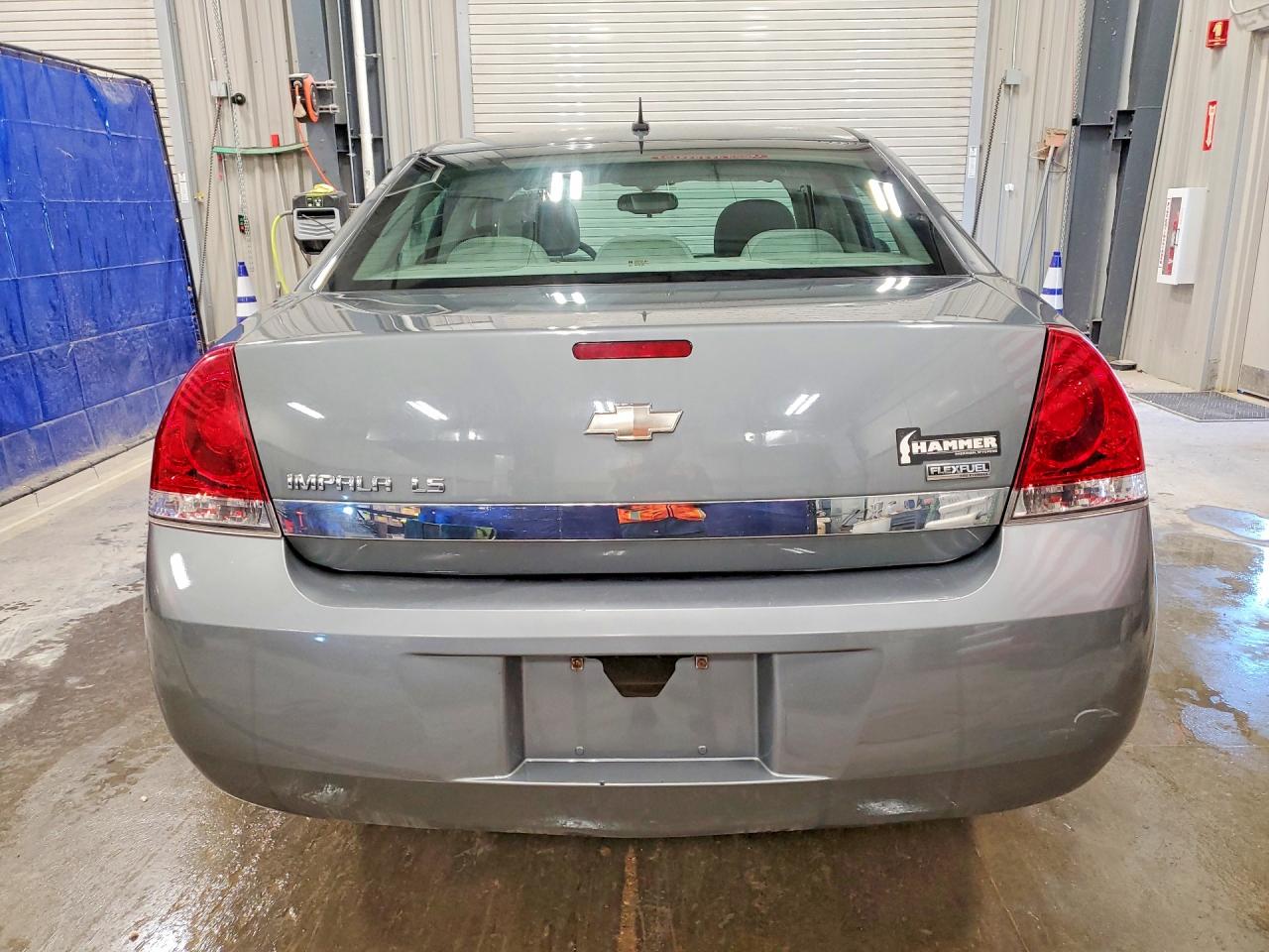 2009 Chevrolet Impala Ls Gray vin: 2G1WB57K191101115