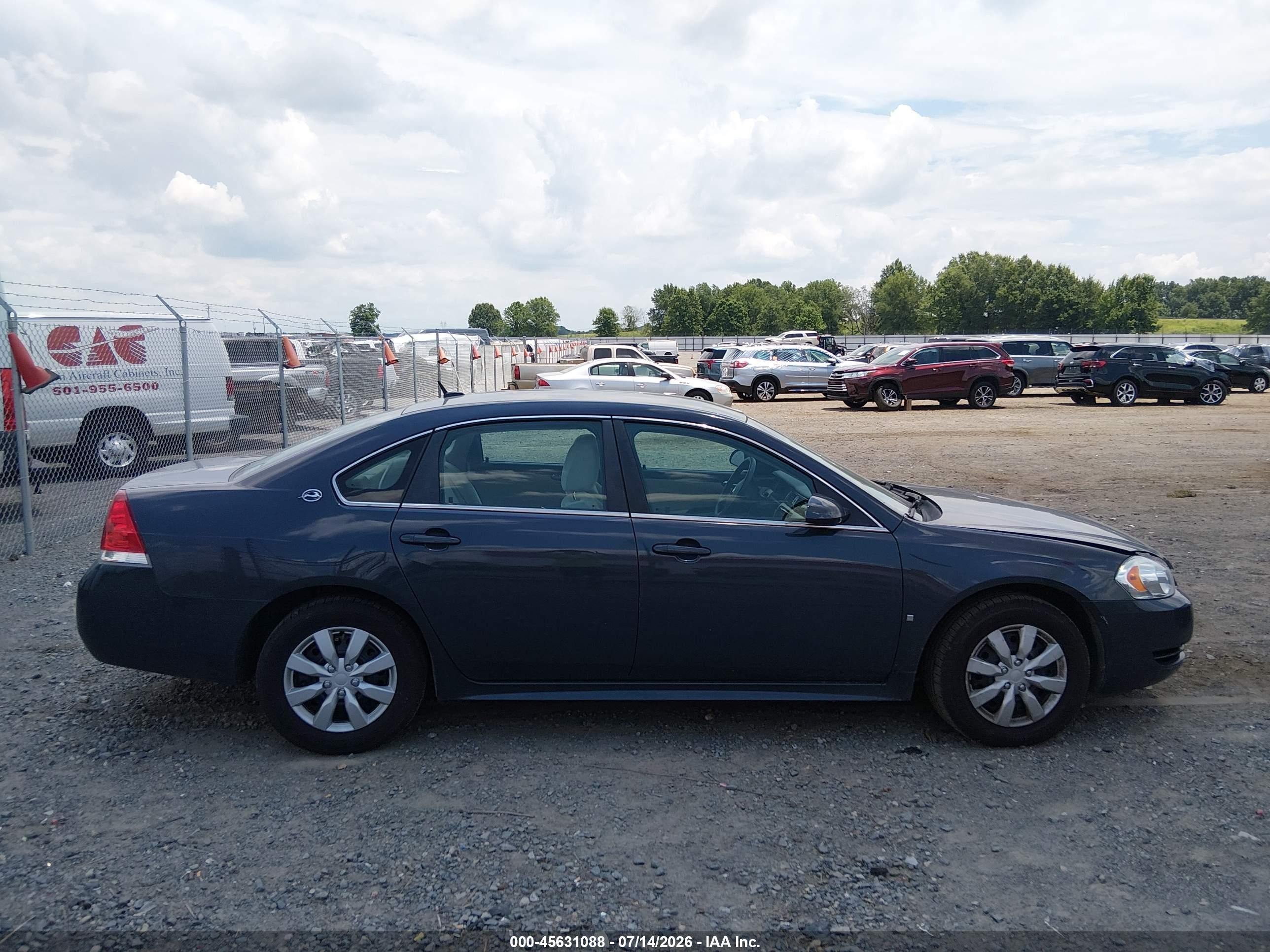 2009 Chevrolet Impala Ls Gray vin: 2G1WB57K291225765