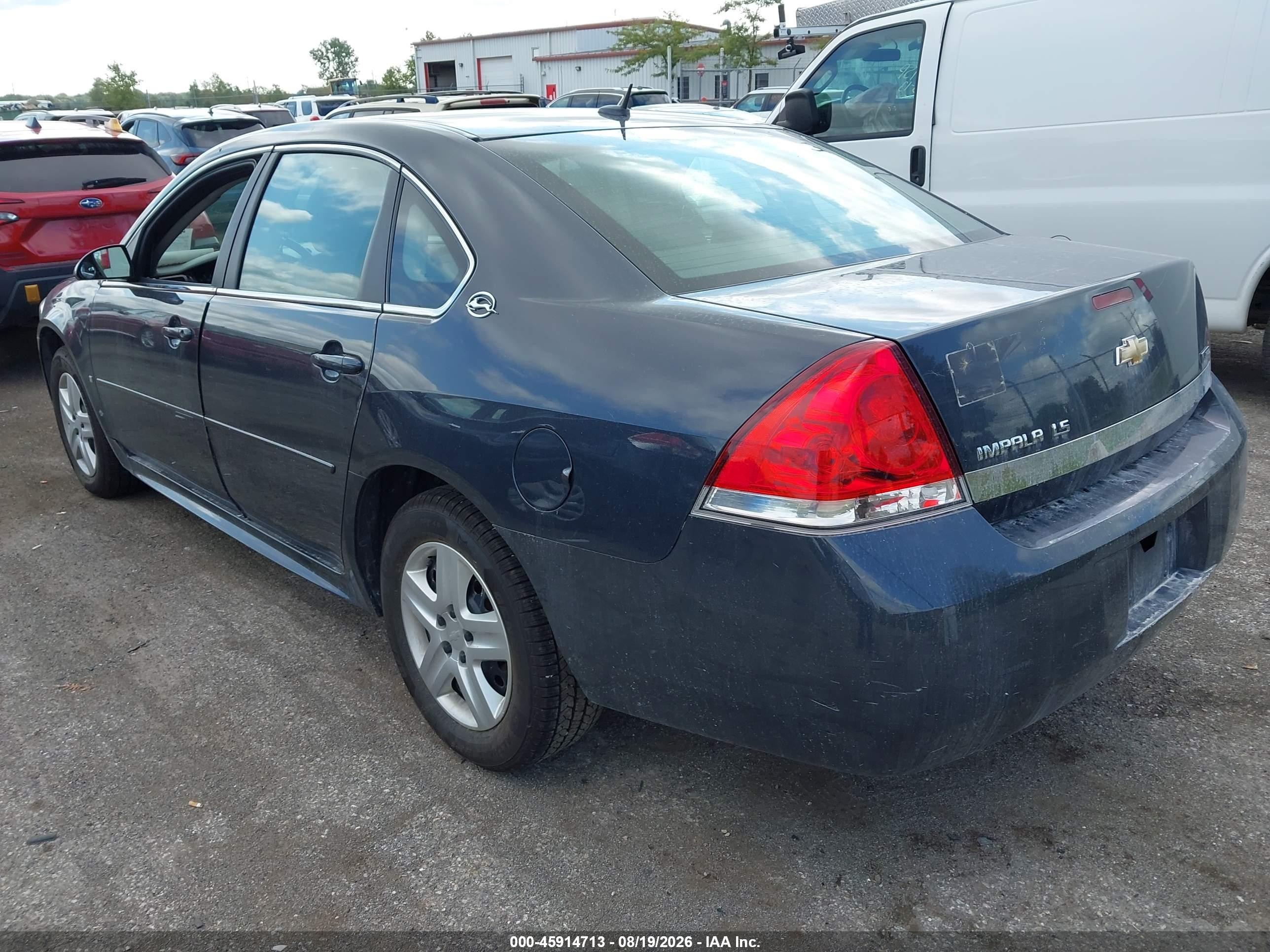 2009 Chevrolet Impala Ls Серый vin: 2G1WB57K291244378
