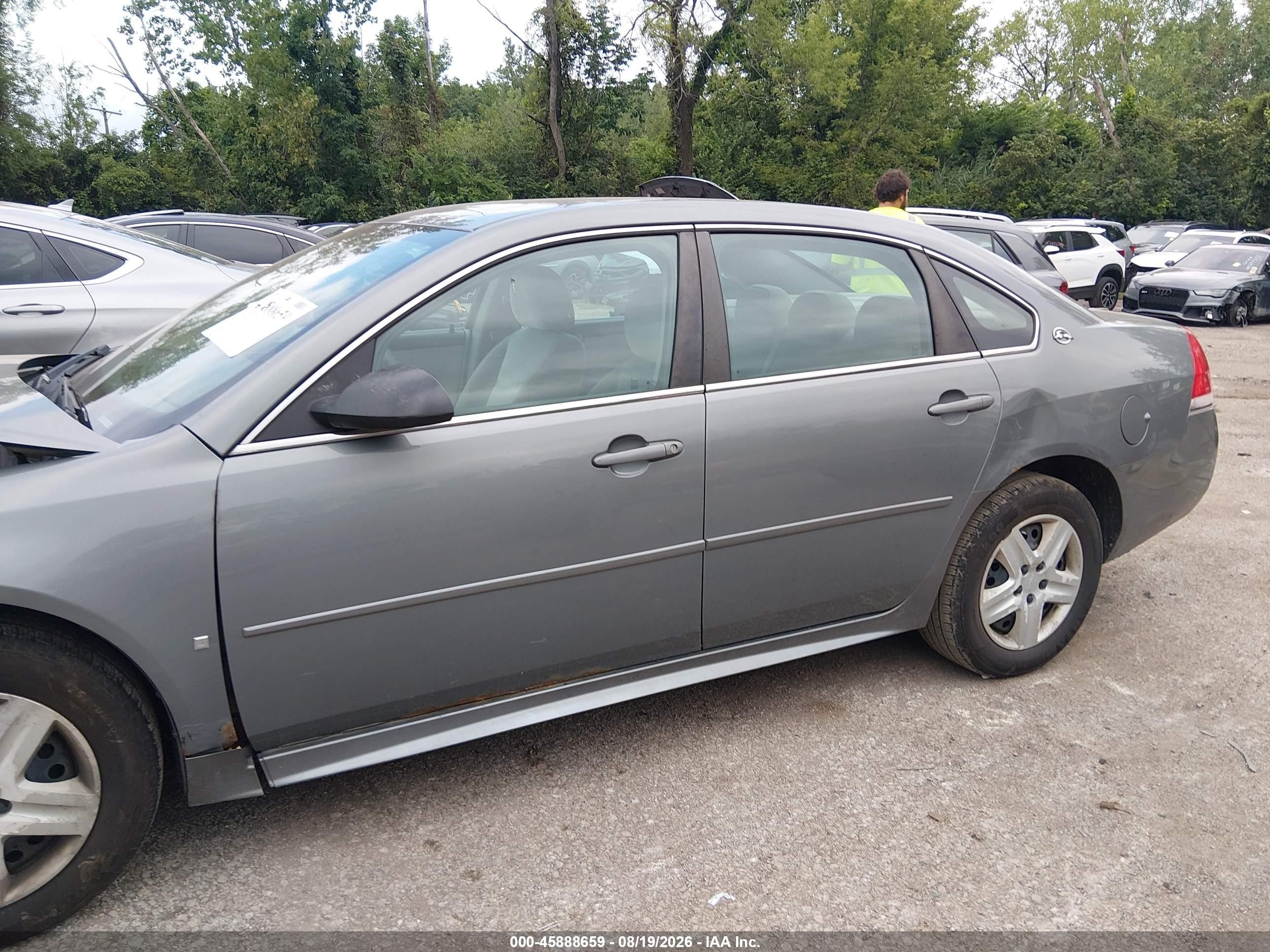 2009 Chevrolet Impala Ls Серый vin: 2G1WB57K691155624