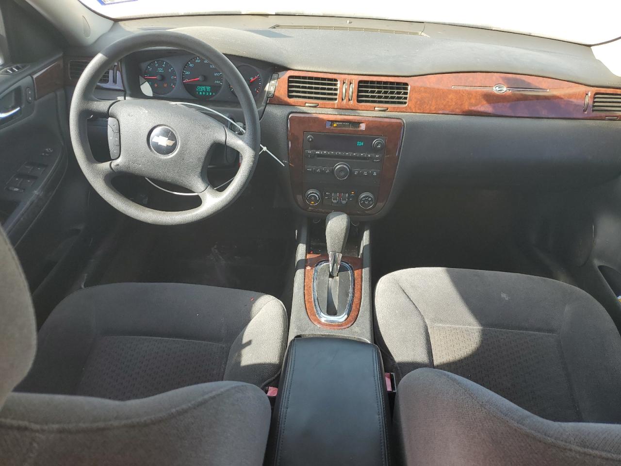 2009 Chevrolet Impala Ls Red vin: 2G1WB57KX91247643