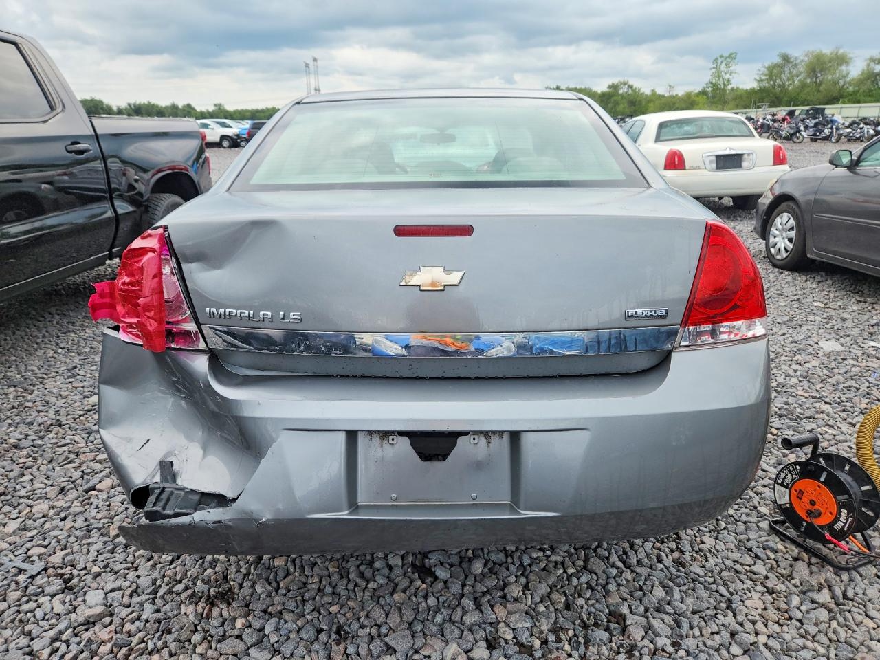 2007 Chevrolet Impala Ls Серый vin: 2G1WB58K079344234