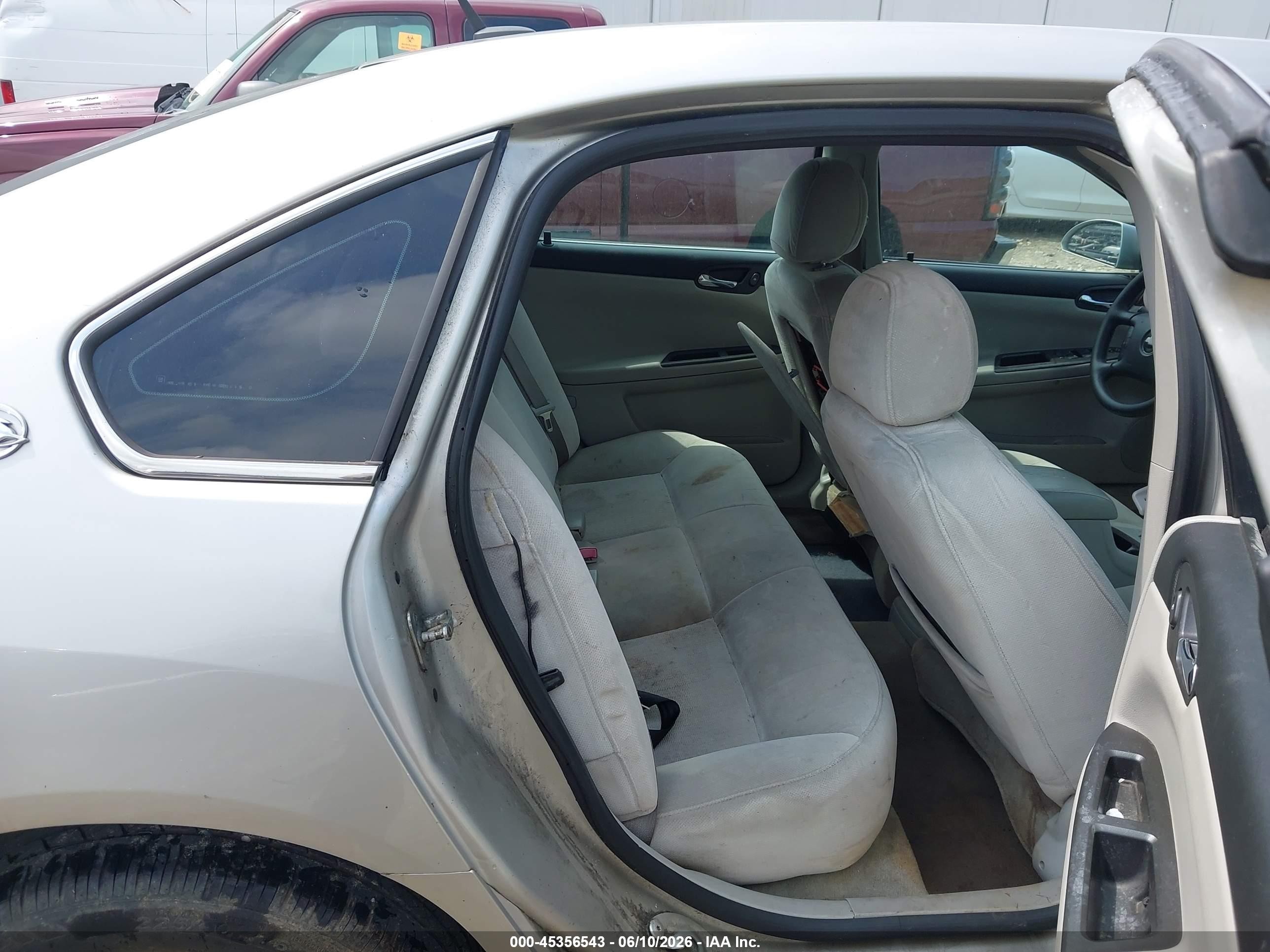 2008 Chevrolet Impala Ls Silver vin: 2G1WB58K081202157
