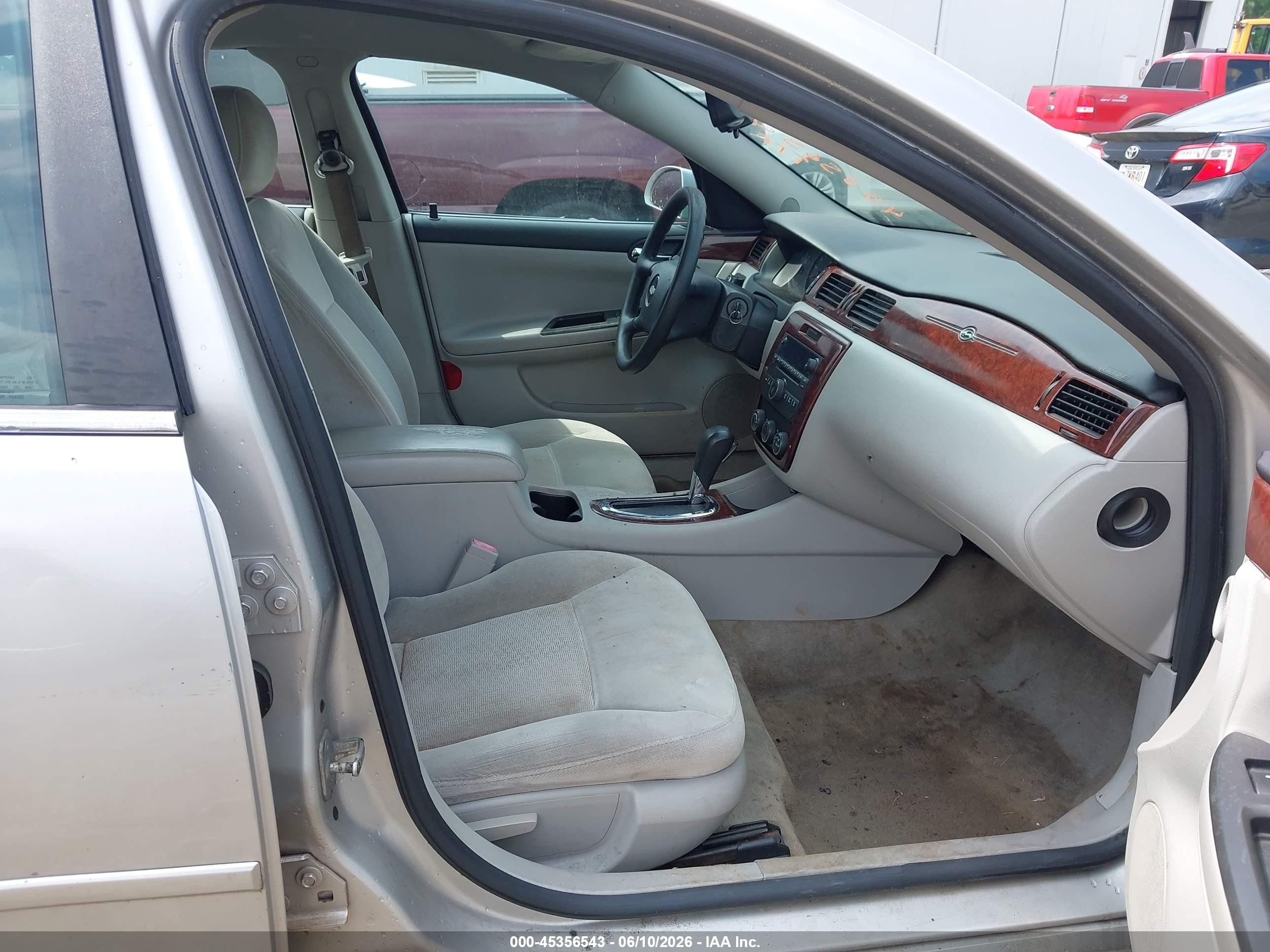 2008 Chevrolet Impala Ls Silver vin: 2G1WB58K081202157