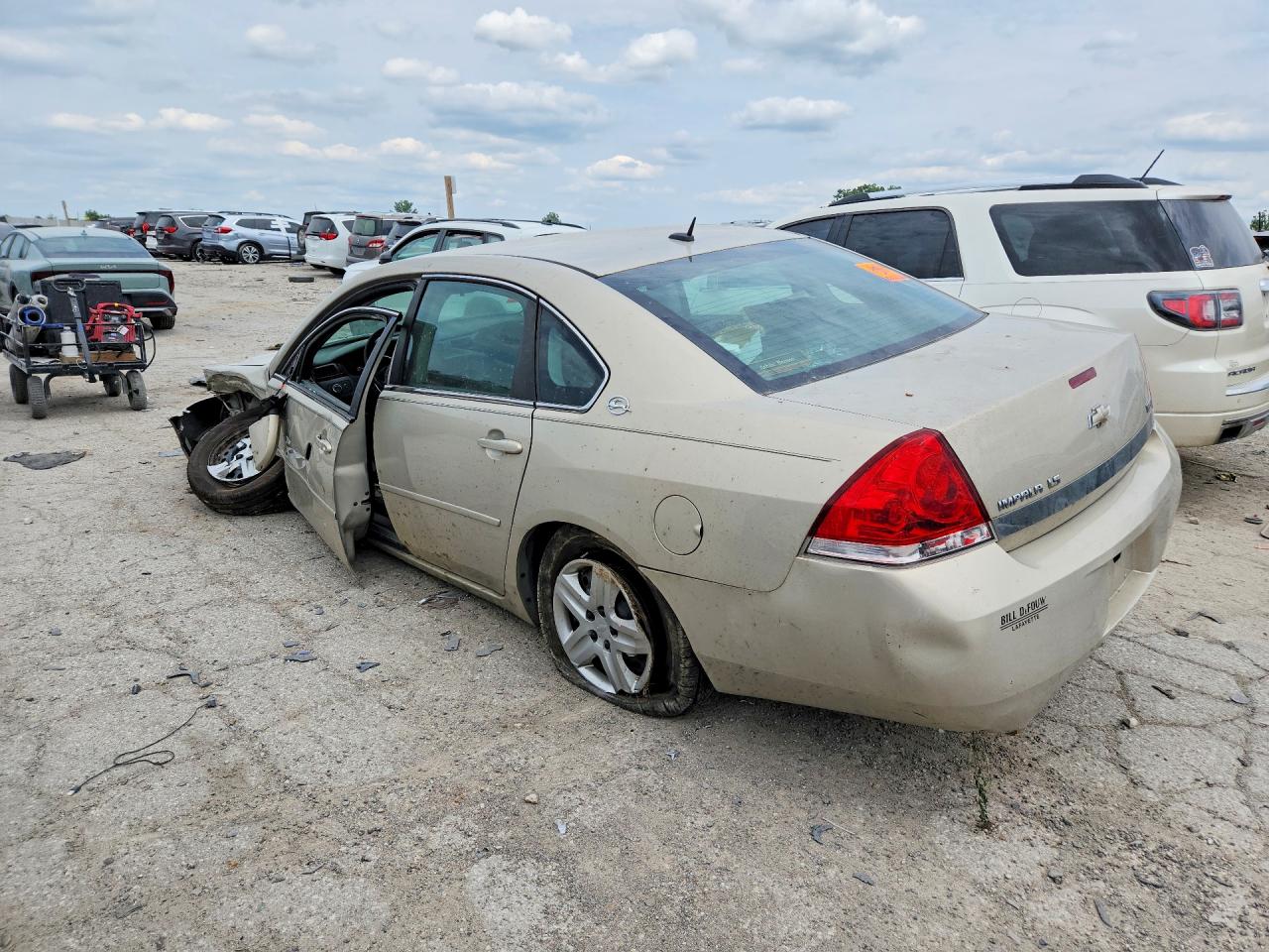 2008 Chevrolet Impala Ls Gold vin: 2G1WB58K081335792