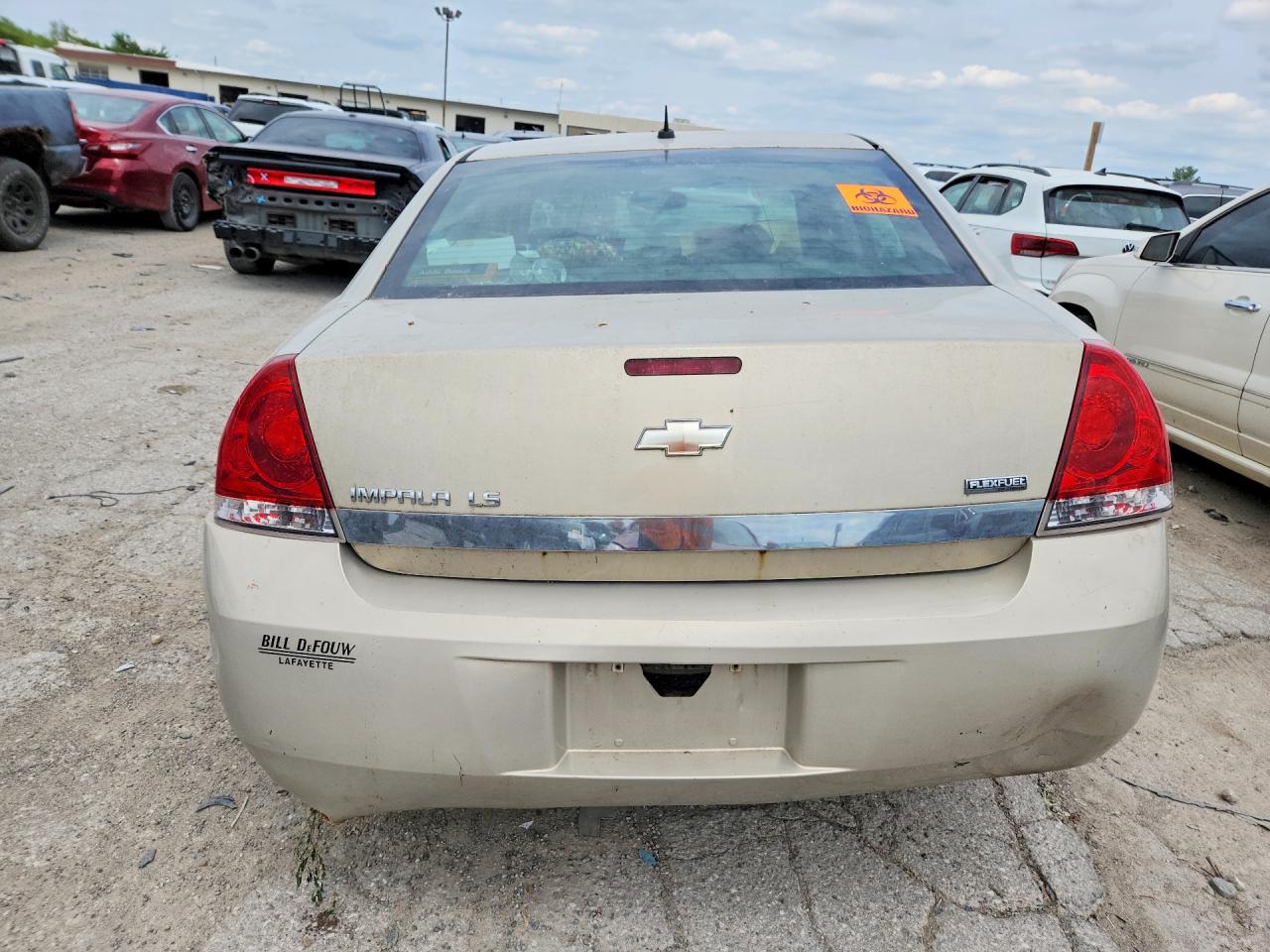 2008 Chevrolet Impala Ls Gold vin: 2G1WB58K081335792