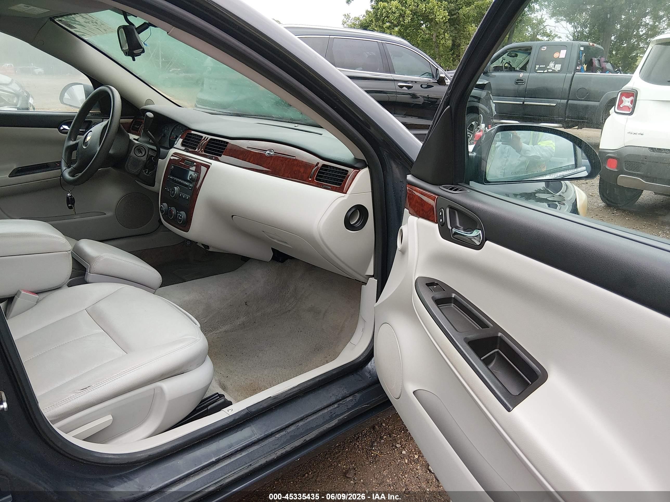 2008 Chevrolet Impala Ls Black vin: 2G1WB58K081369005