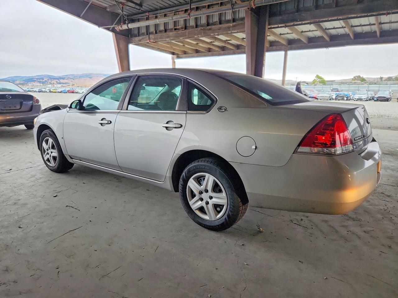 2008 Chevrolet Impala Silver vin: 2G1WB58K181300470