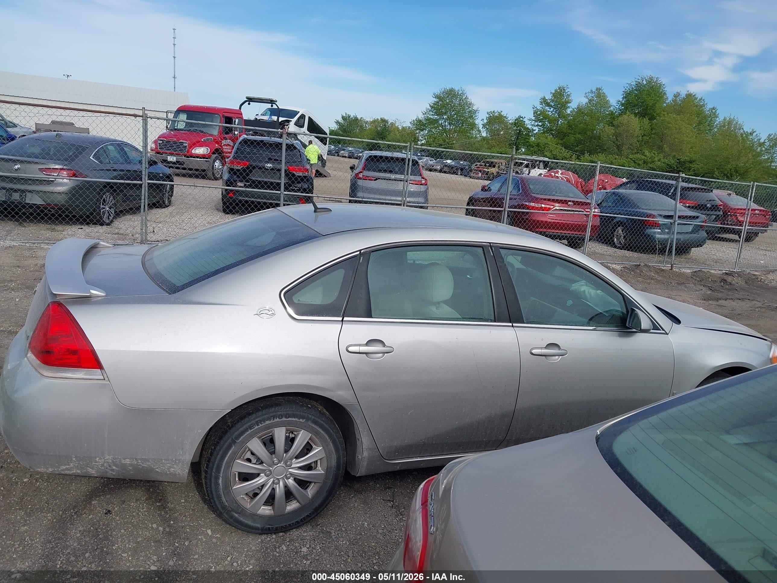 2008 Chevrolet Impala Ls Silver vin: 2G1WB58K189204498