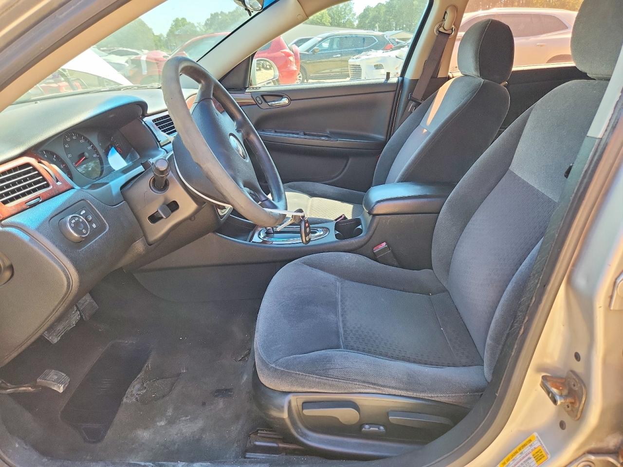 2008 Chevrolet Impala Ls Silver vin: 2G1WB58K381262997