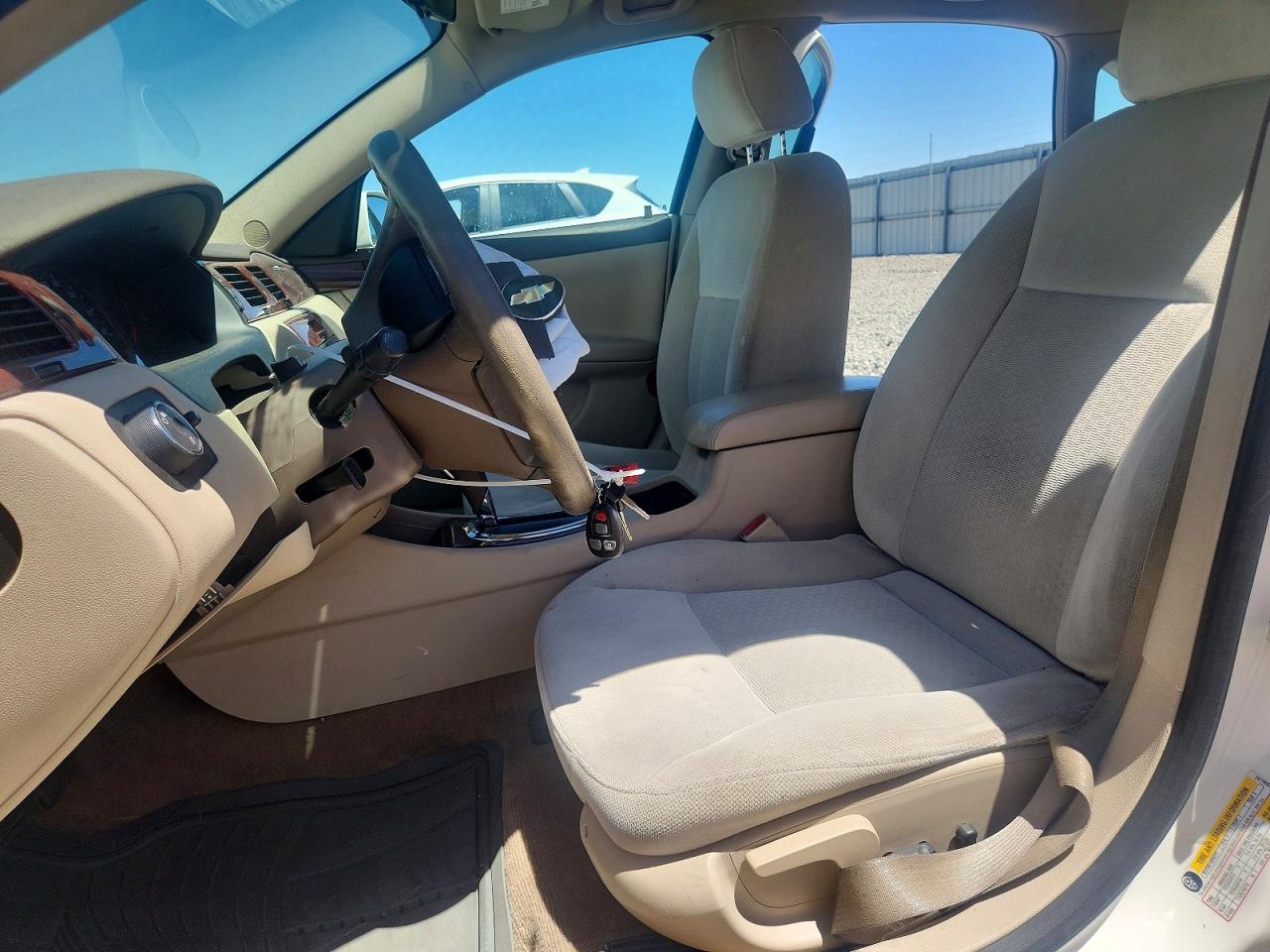 2007 Chev Impala Белый vin: 2G1WB58K479166781