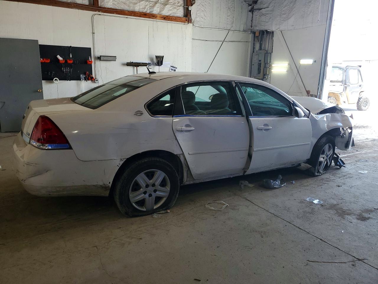 2007 Chevrolet Impala Ls Белый vin: 2G1WB58K479301158