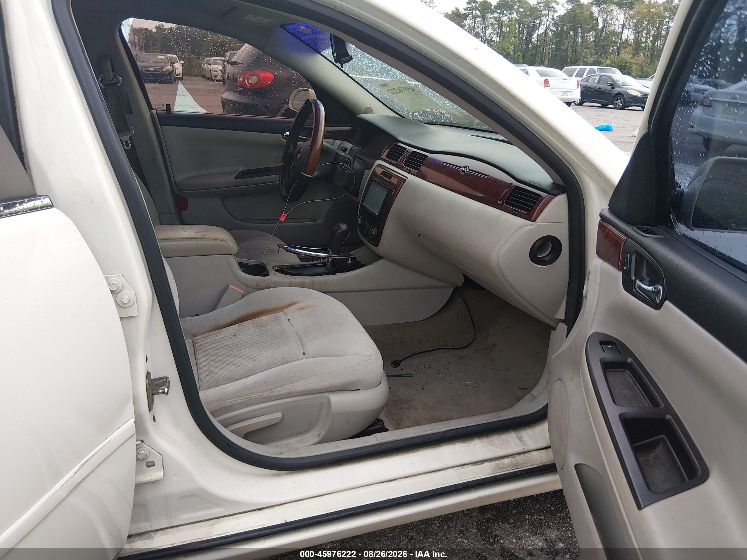 2008 Chevrolet Impala Ls Белый vin: 2G1WB58K481252754