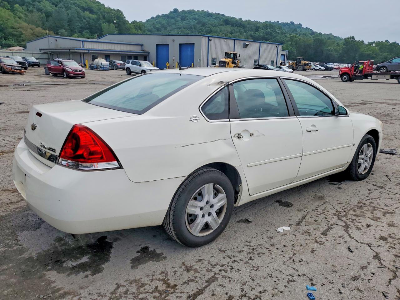 2008 Chevrolet Impala Ls White vin: 2G1WB58K481322883