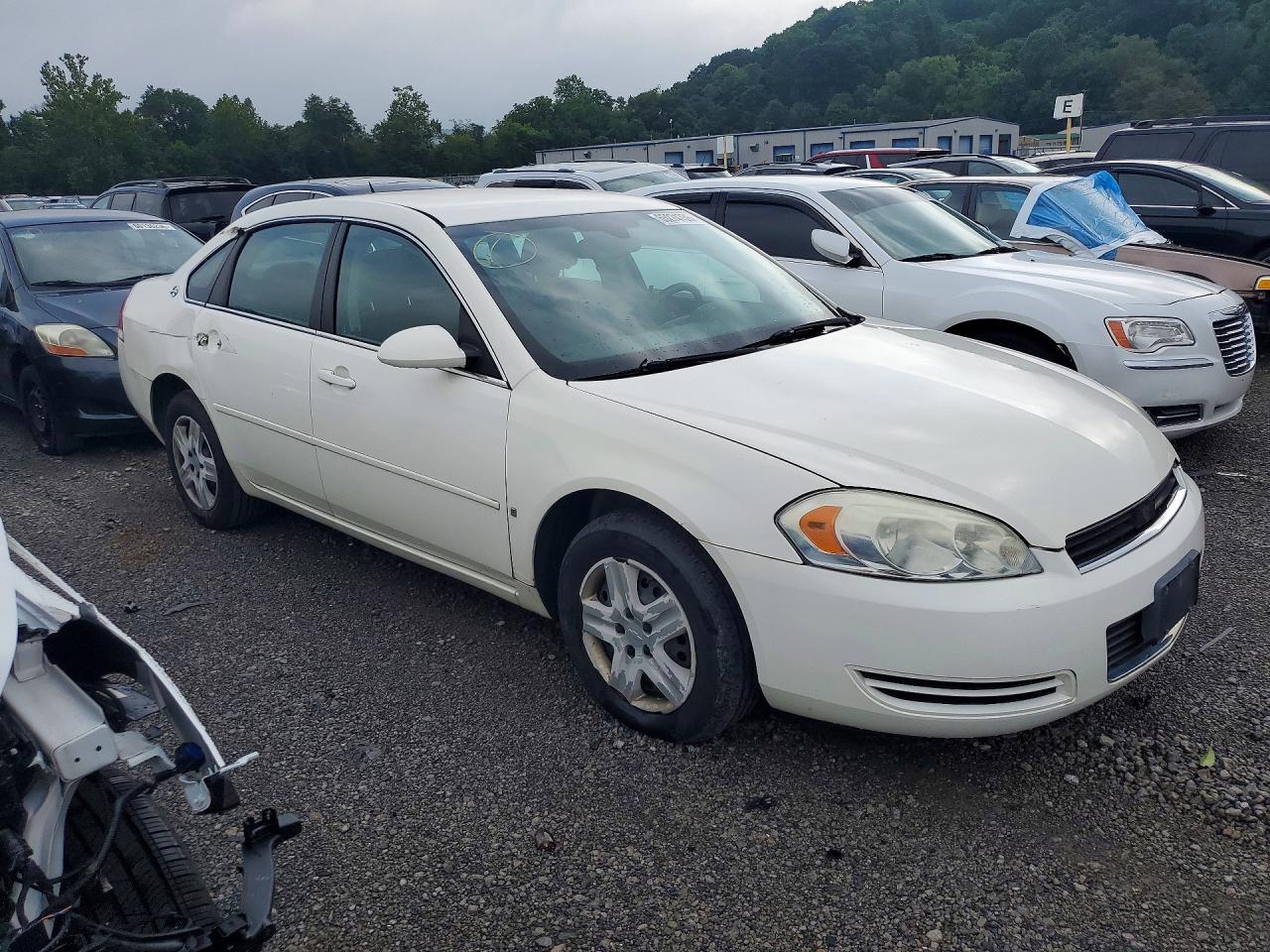 2008 Chevrolet Impala Ls White vin: 2G1WB58K481322883